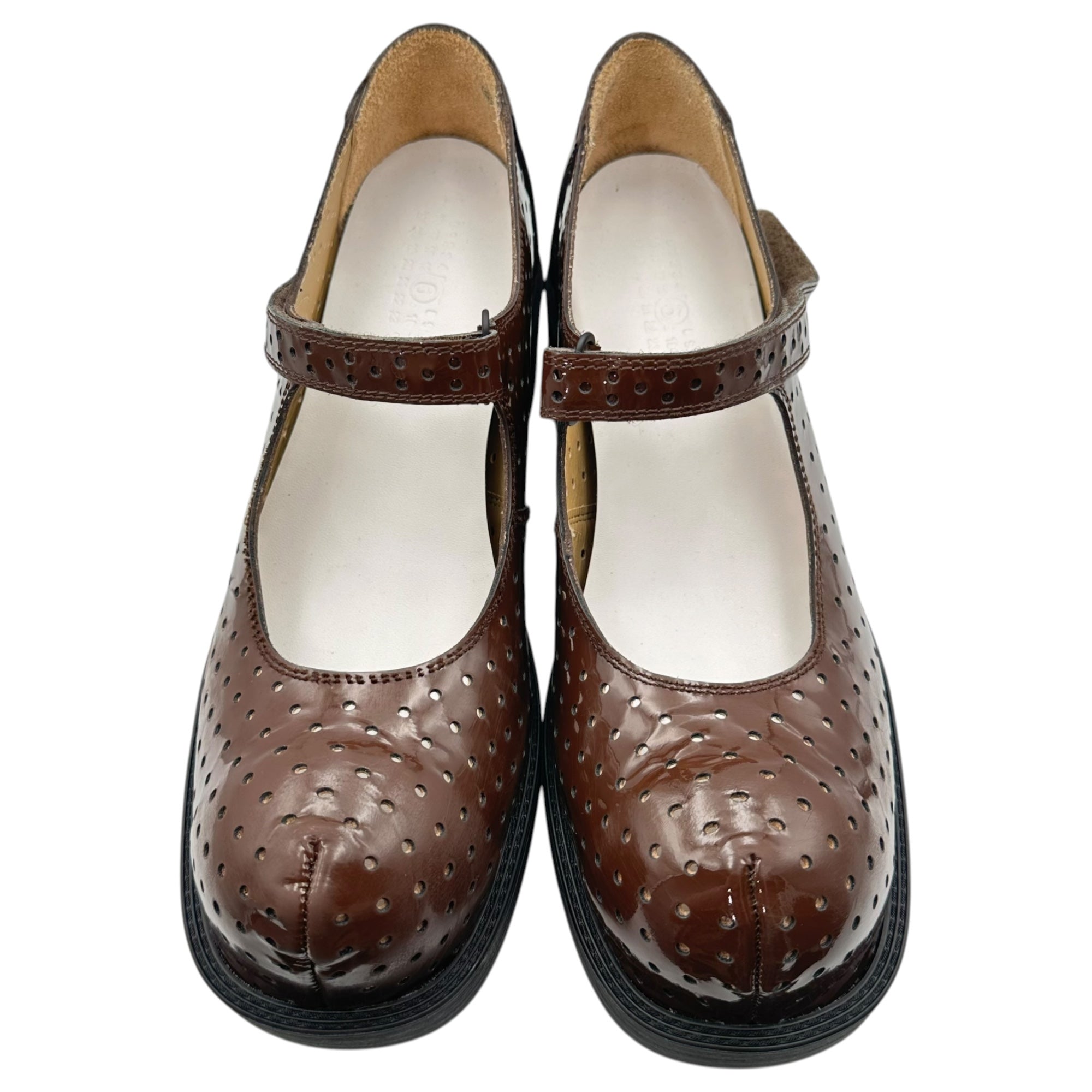 MM6 Maison Margiela(エムエムシックス) 24SS ”Sample product” Patent Leather Perforated Mary Jane Shoes サンプル品 パテントレザー パンチング メリージェーン シューズ 43(28cm程度) ブラウン ソルド品