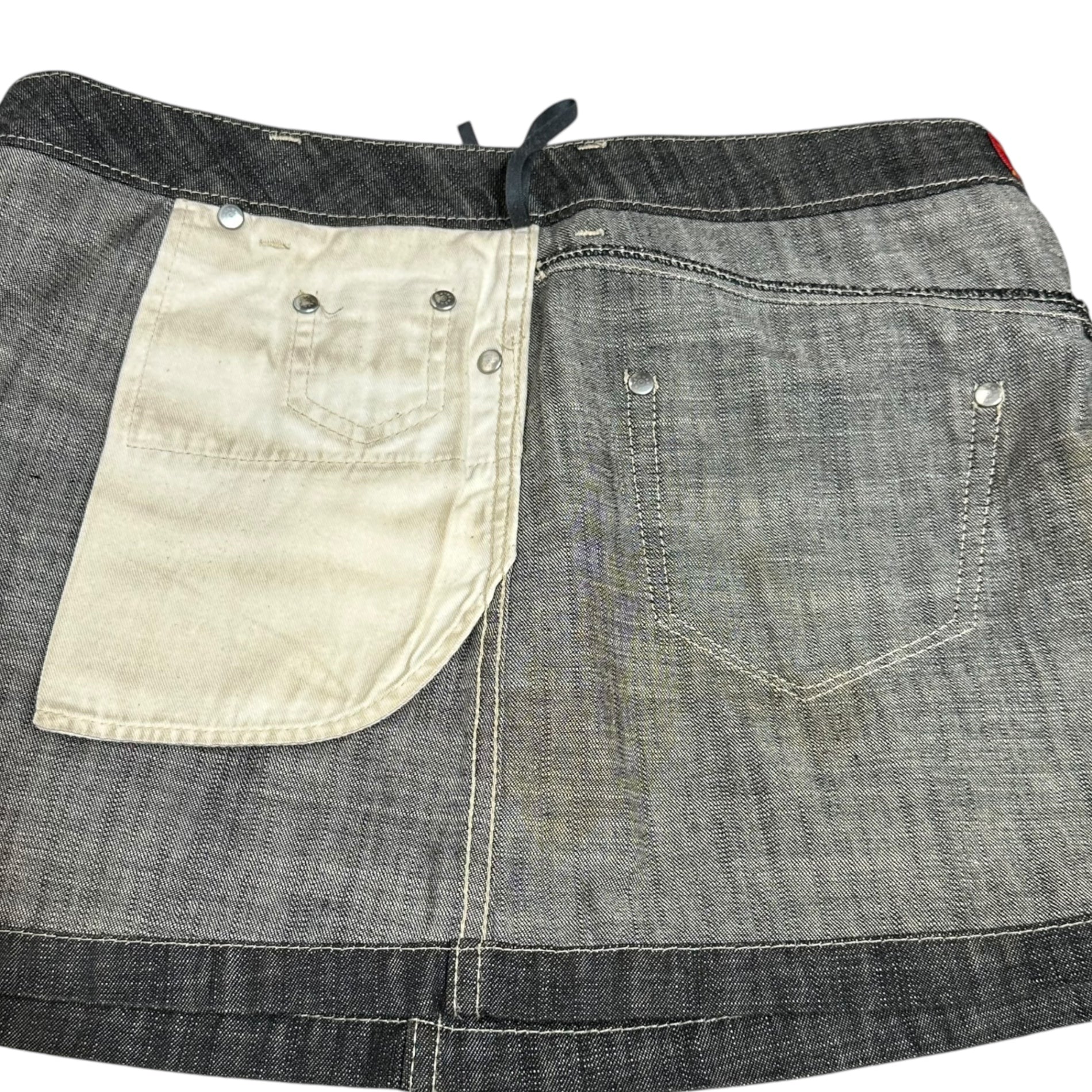 Vivienne Westwood RED LABEL(ヴィヴィアンウエストウッドレッドレーベル) 00's Orb logo denim mini skirt オーブロゴ ロゴ 刺繍 デニム ミニ スカート 357-03-21009 2(M程度) ブラック Y2K