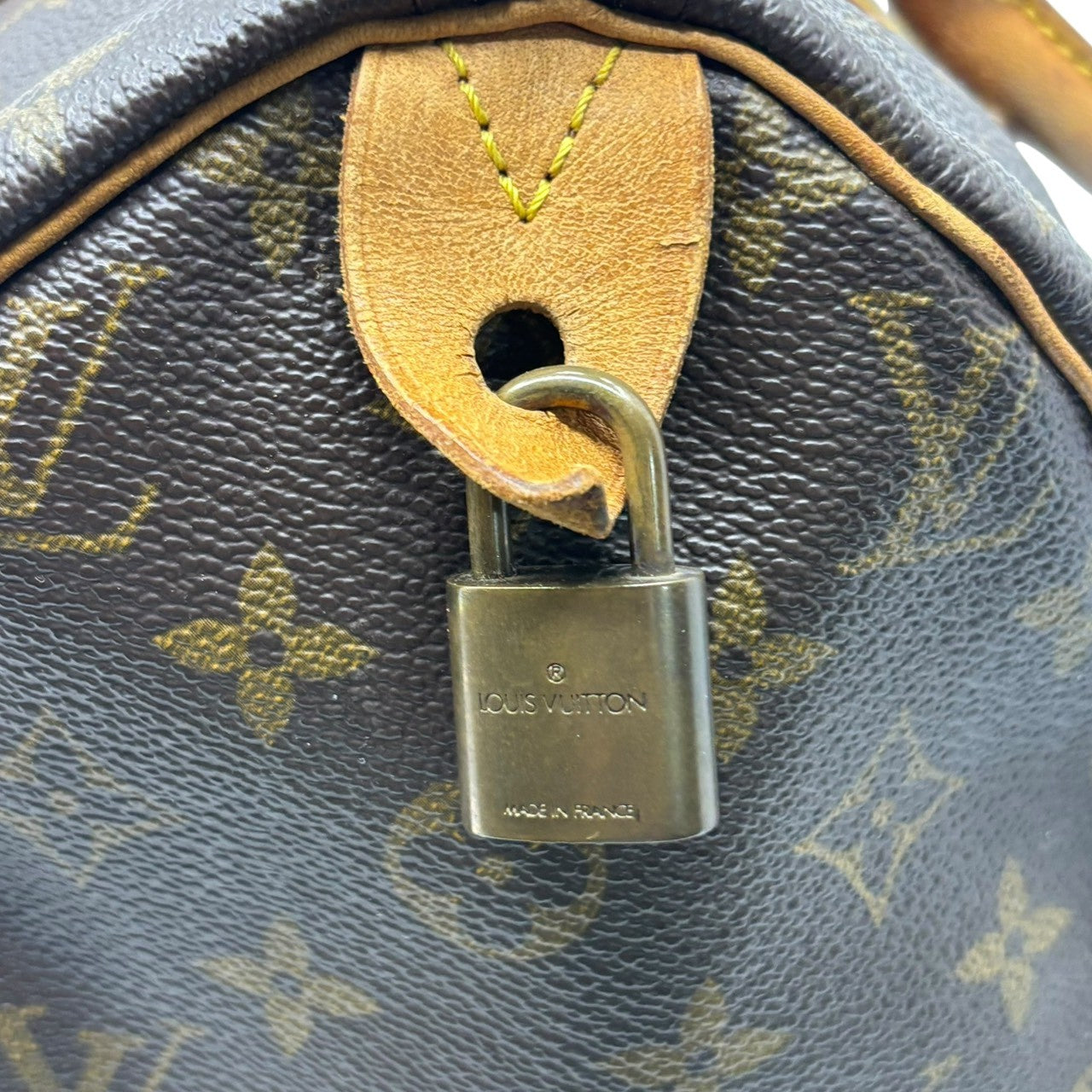 LOUIS VUITTON(ルイヴィトン) 90's Speedy 30 - Monogram 90年代 スピーディー 30 モノグラム ハンドバッグ 型番:M41526 製造番号:SP1904 ブラウン 旧型