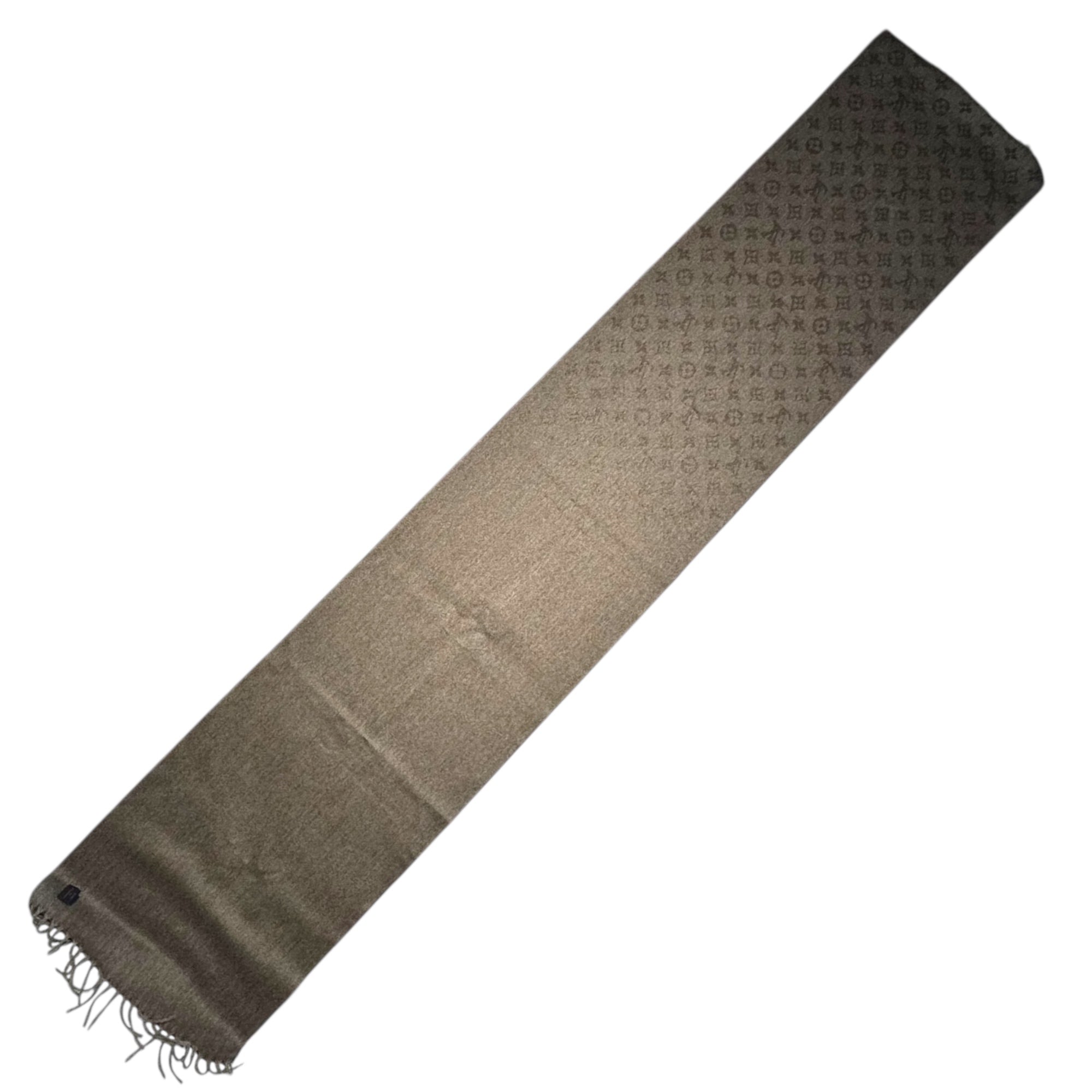 LOUIS VUITTON(ルイヴィトン) Echarpe Monogram Gradient Scarf エシャルプ モノグラム グラディエント マフラー M70258 ブラウン FF4212 2023年購入品 カシミア50% ウール50%