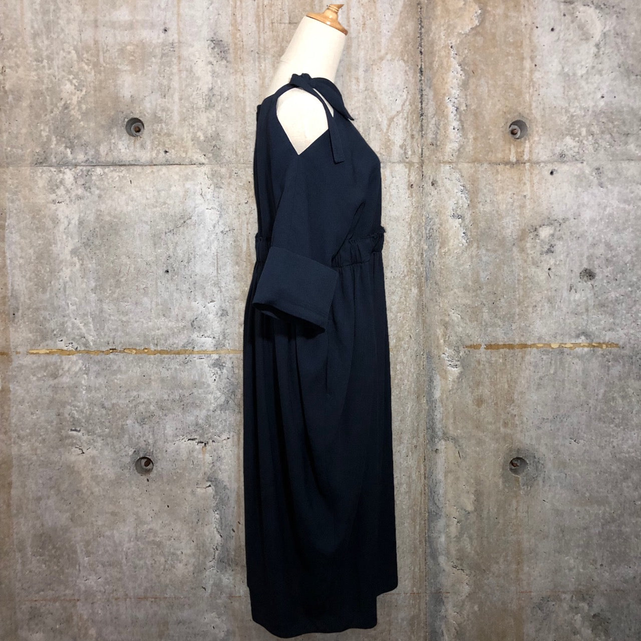 TARO HORIUCHI(タロウホリウチ) オフショルダーウエストギャザーワンピース 1901-DR05-112 FREE ネイビー