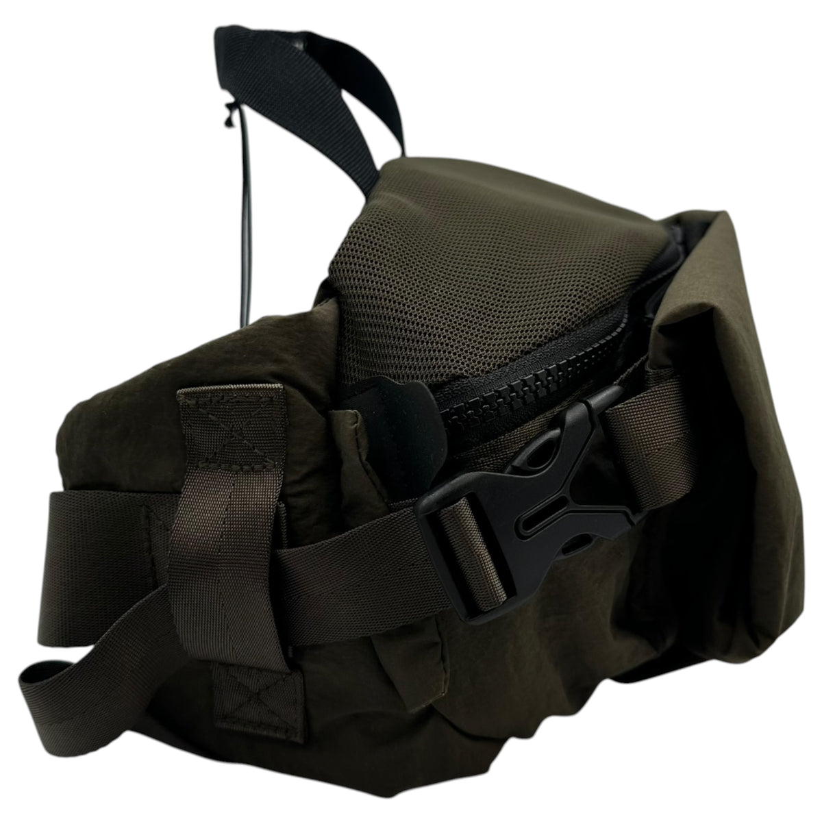 C.P.COMPANY(シーピーカンパニー) 2025SS Plain Paper Touch Waistbag プレーン ペーパー タッチ ウエスト バッグ 18CMAC298A モスグリーン ボディ 斜め掛け ポーチ