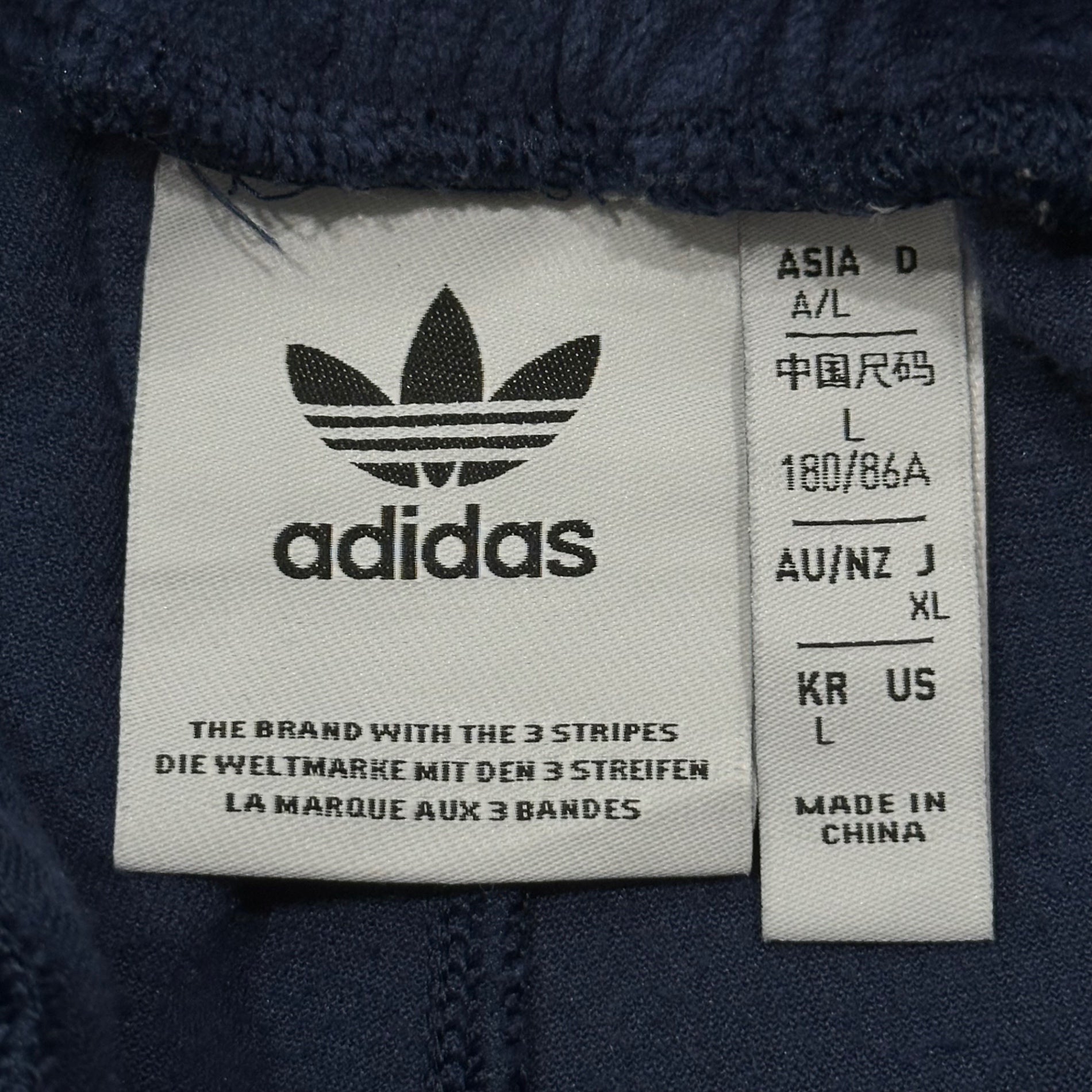 adidas(アディダス) CLASSIC VELOUR TRACKPANT NIGHT INDIGO クラシック ベロア トラック パンツ JM2266 L ネイビー ジャージ