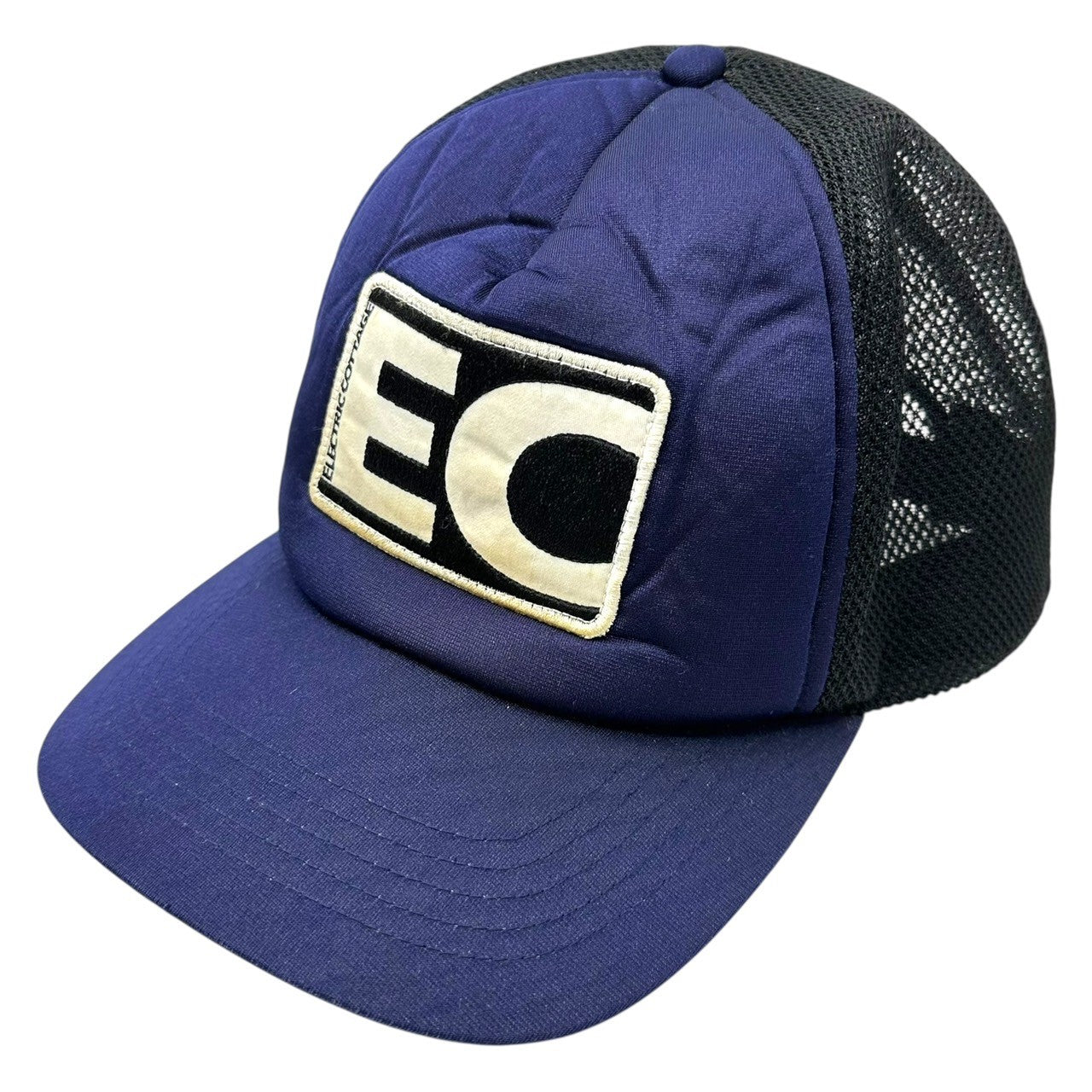ELECTRIC COTTAGE(エレクトリックコテージ) EC badge 6-panel mesh switchover cap EC ワッペン 6パネル メッシュ切替 キャップ ネイビー×ホワイト