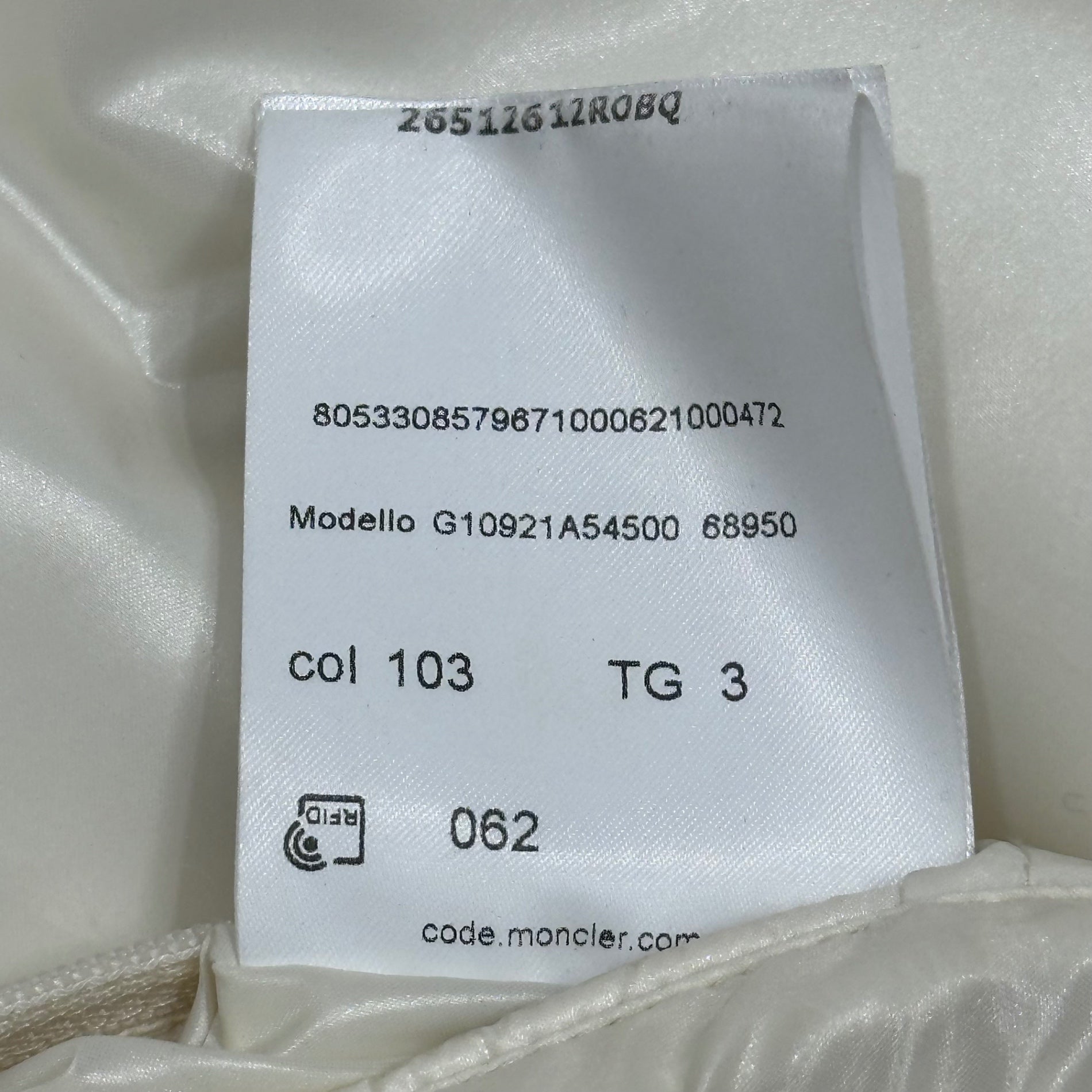 MONCLER(モンクレール) 2021SS PARK GILET パーク ロゴ ワッペン ダウン ベスト G10921A54500 3 イエロー