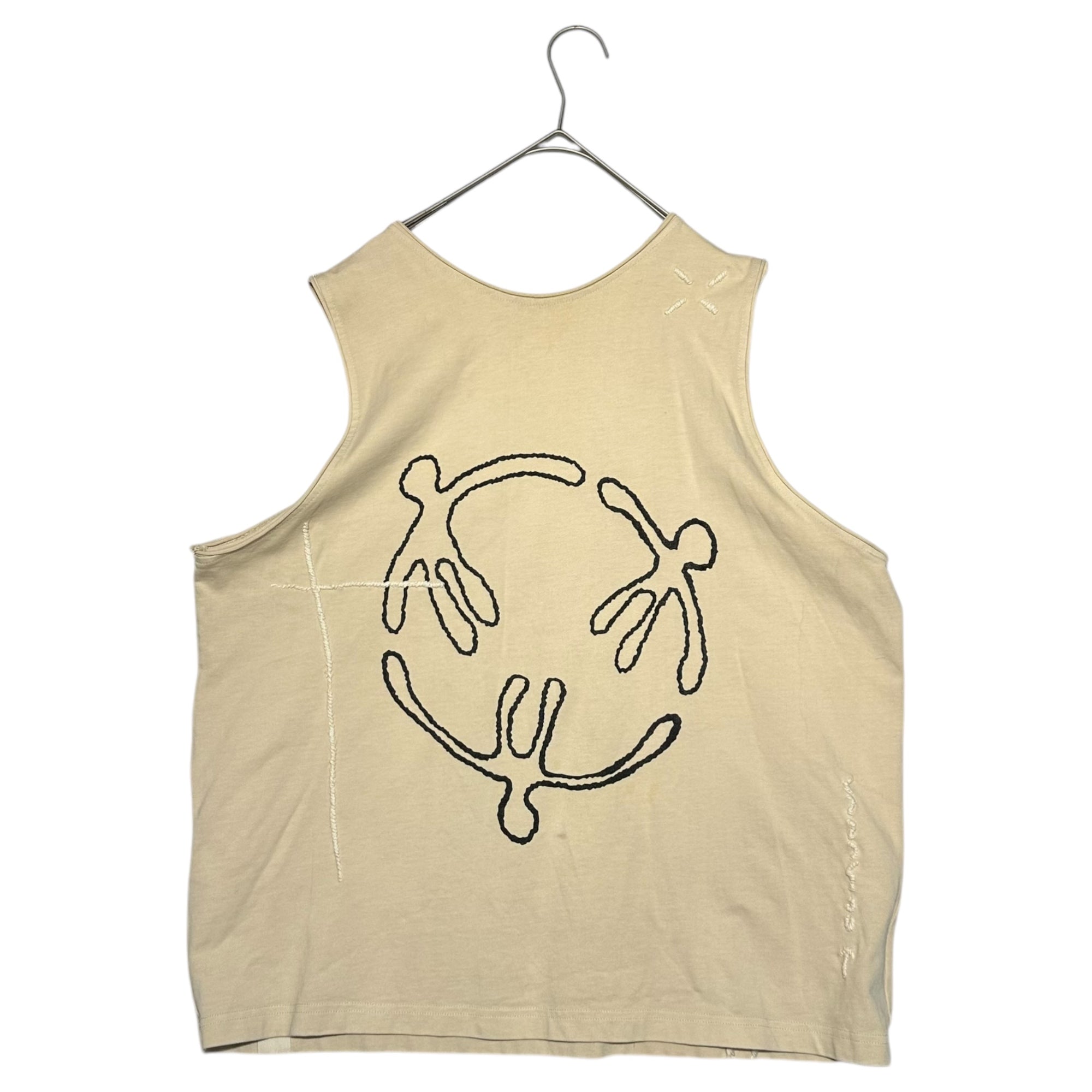 GEM(ジーイーエム) Clover charm sleeveless sleeveless cut and sew クローバー チャーム ノースリーブ カットソー ロシア気鋭ブランド FREE ベージュ