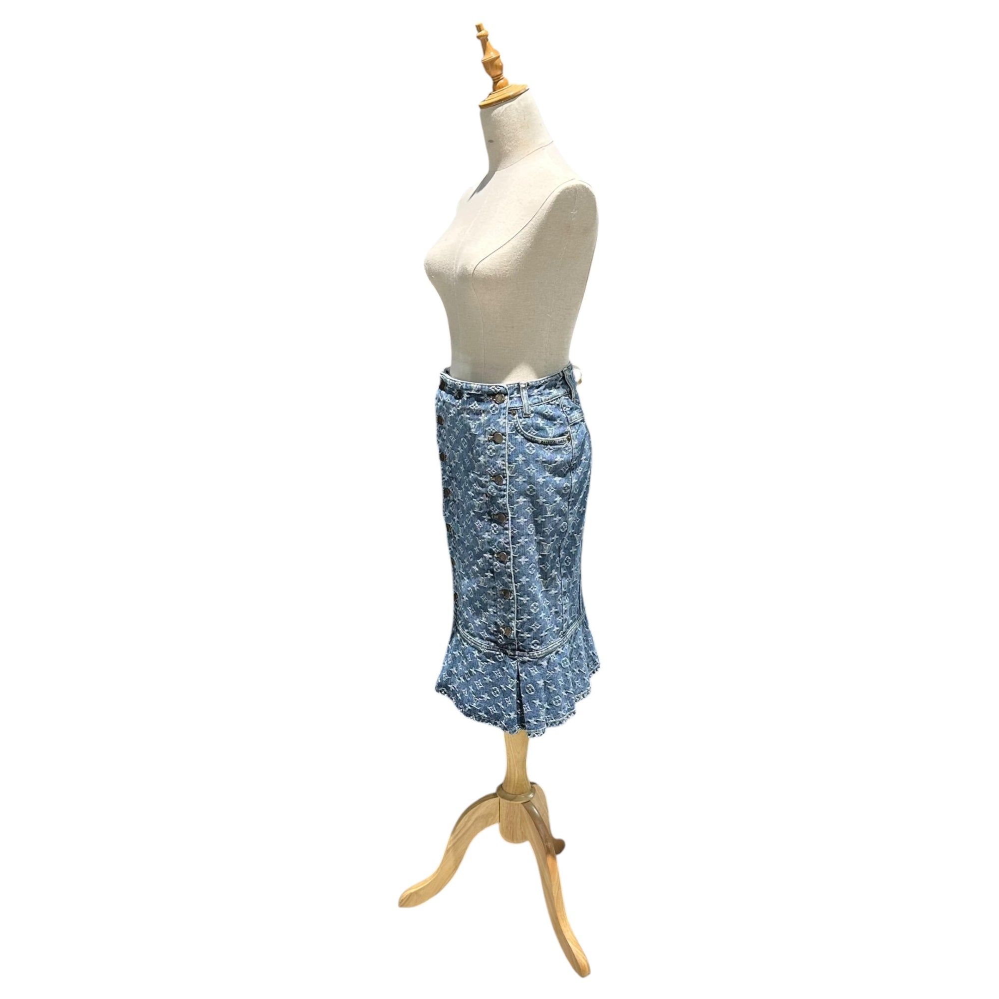 LOUIS VUITTON(ルイヴィトン) Monogram Denim Mermaid Skirt モノグラム デニム マーメード スカート RW072W WLSK02CF7 36 インディゴ ボタン