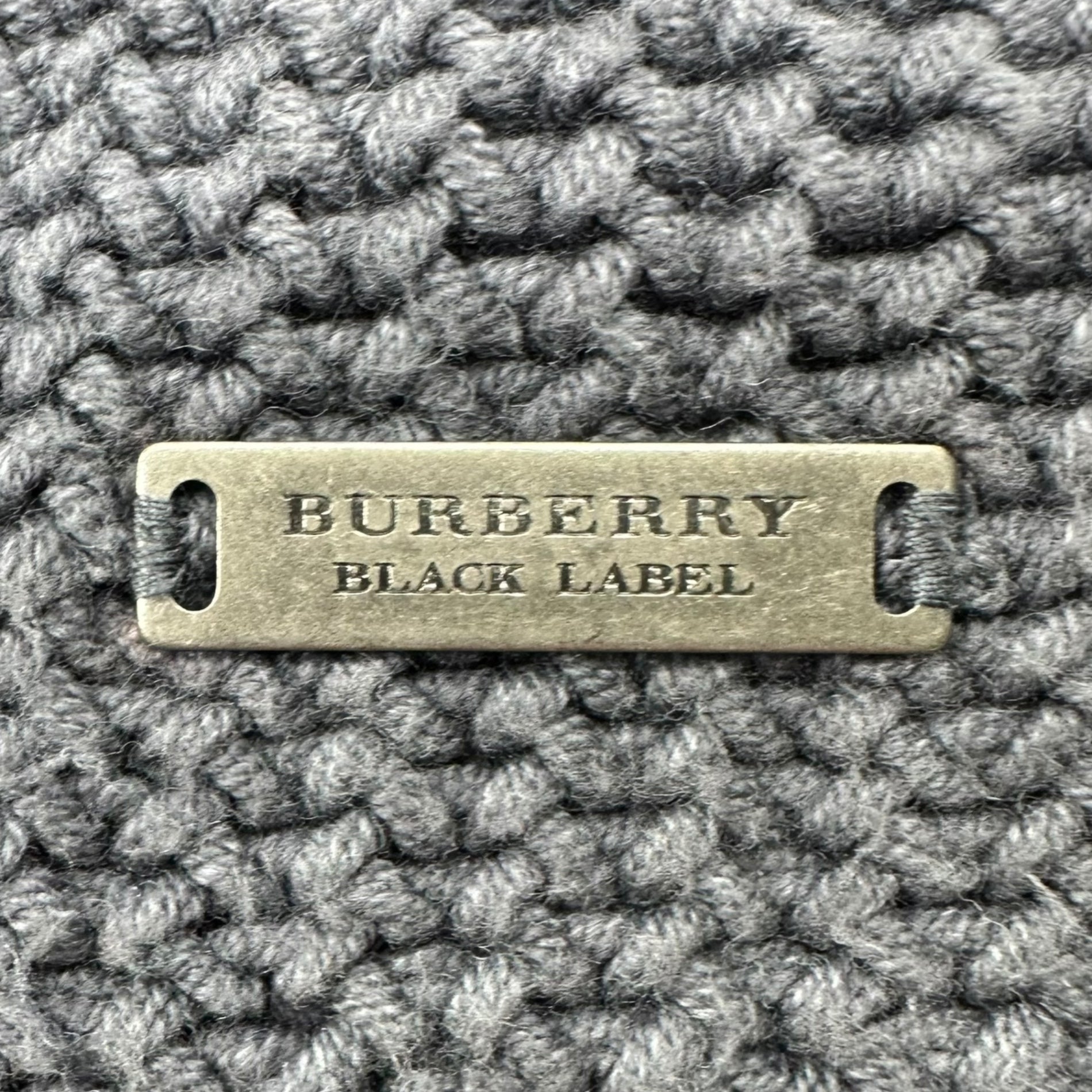 BURBERRY BLACK LABEL(バーバリーブラックレーベル) ニット ボタン ハイネック カーディガン D1N97-461-06 3 グレー