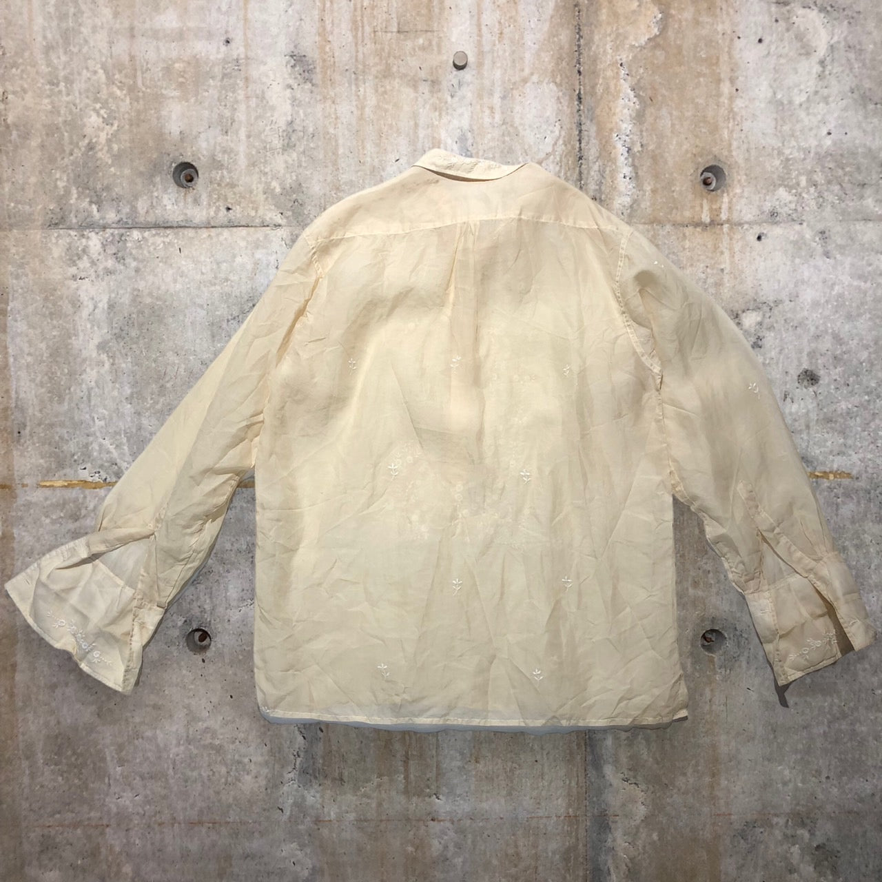 VINTAGE(ヴィンテージ) ~50'sフラワーステッチシルクプルオーバーシャツ 表記なし(L程度) アイボリー