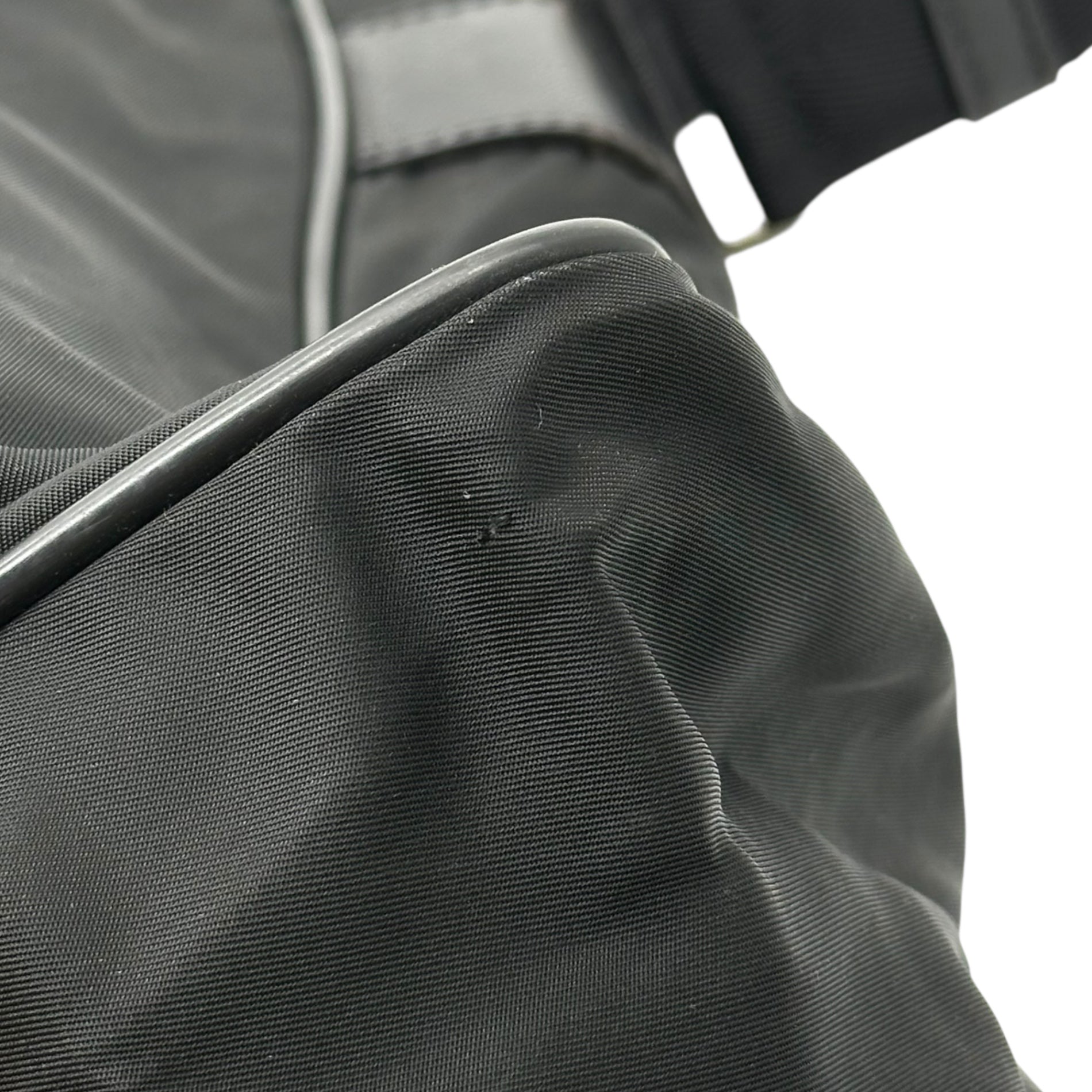 PRADA(プラダ) BORSA A TRACOLLA Messenger Bag ナイロン メッセンジャー バッグ VI158M ブラック ショルダー バッグ