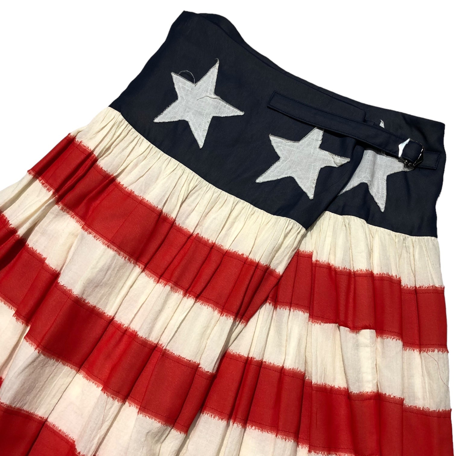 COMME des GARCONS JUNYA WATANABE(コムデギャルソンジュンヤワタナベ) 00SS Stars and Stripes Knee Length Wrap Skirt 星条旗 ひざ丈 ラップ スカート JS 10064S S ホワイト×ネイビー×レッド 著名人