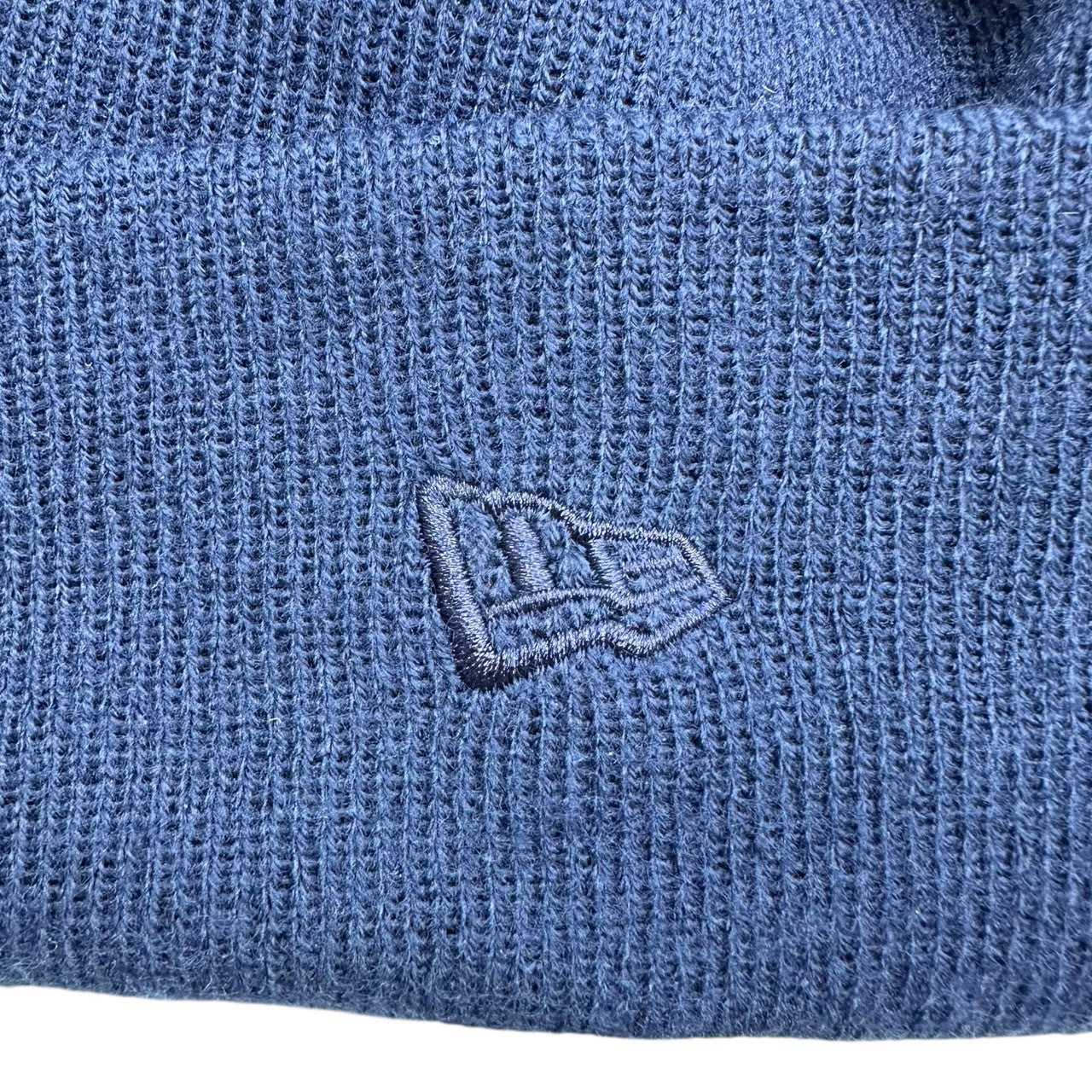 NEW ERA x Fragment Design(ニューエラ × フラグメント デザイン) Patch Logo Knit Cap パッチ ロゴ ニット帽 ネイビー×ホワイト