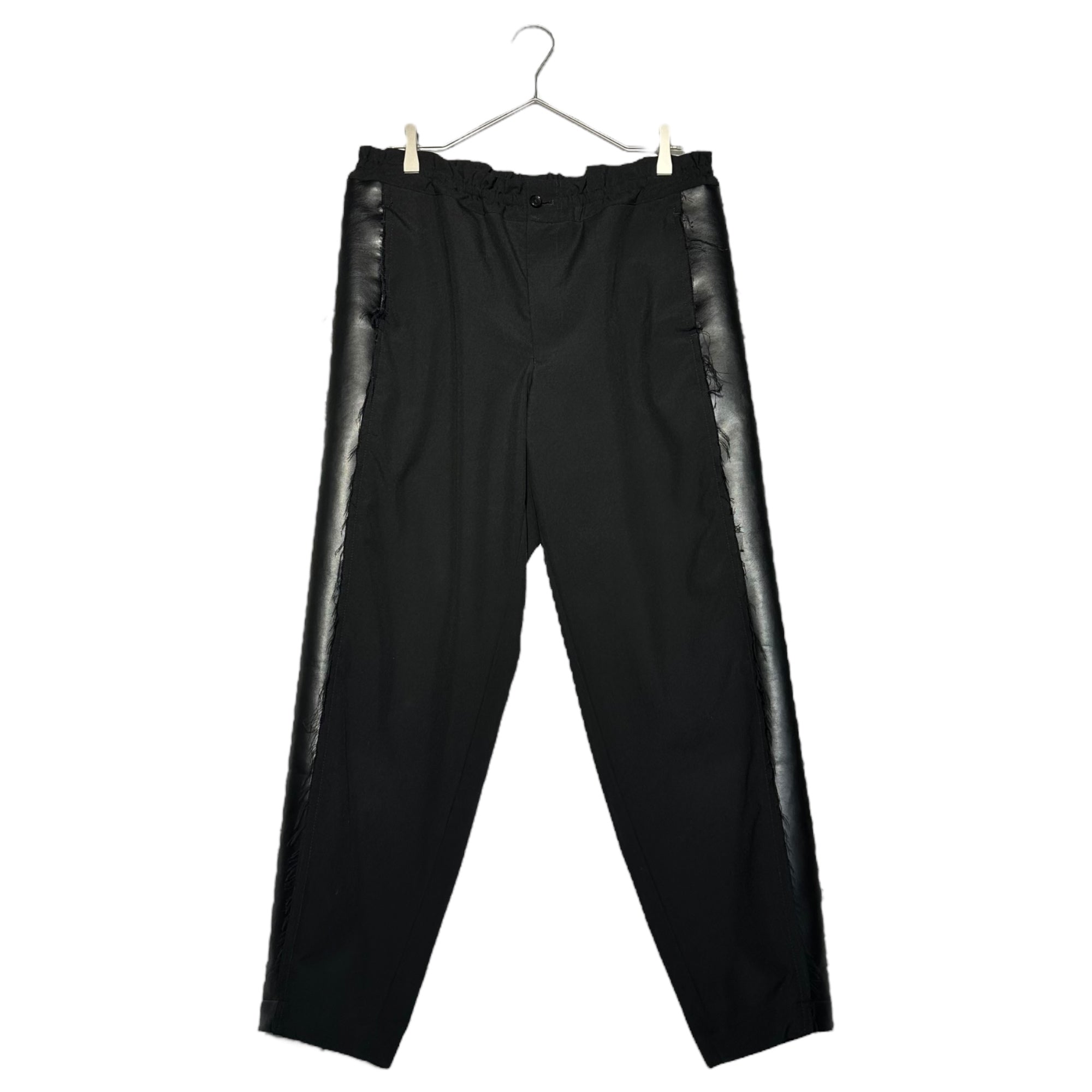COMME des GARCONS HOMME PLUS(コムデギャルソンオムプリュス) 19SS Eco-leather sideline cut-off trousers エコレザー サイドライン カットオフ スラックス PC-P085 M ブラック パンツ 切りっぱなし