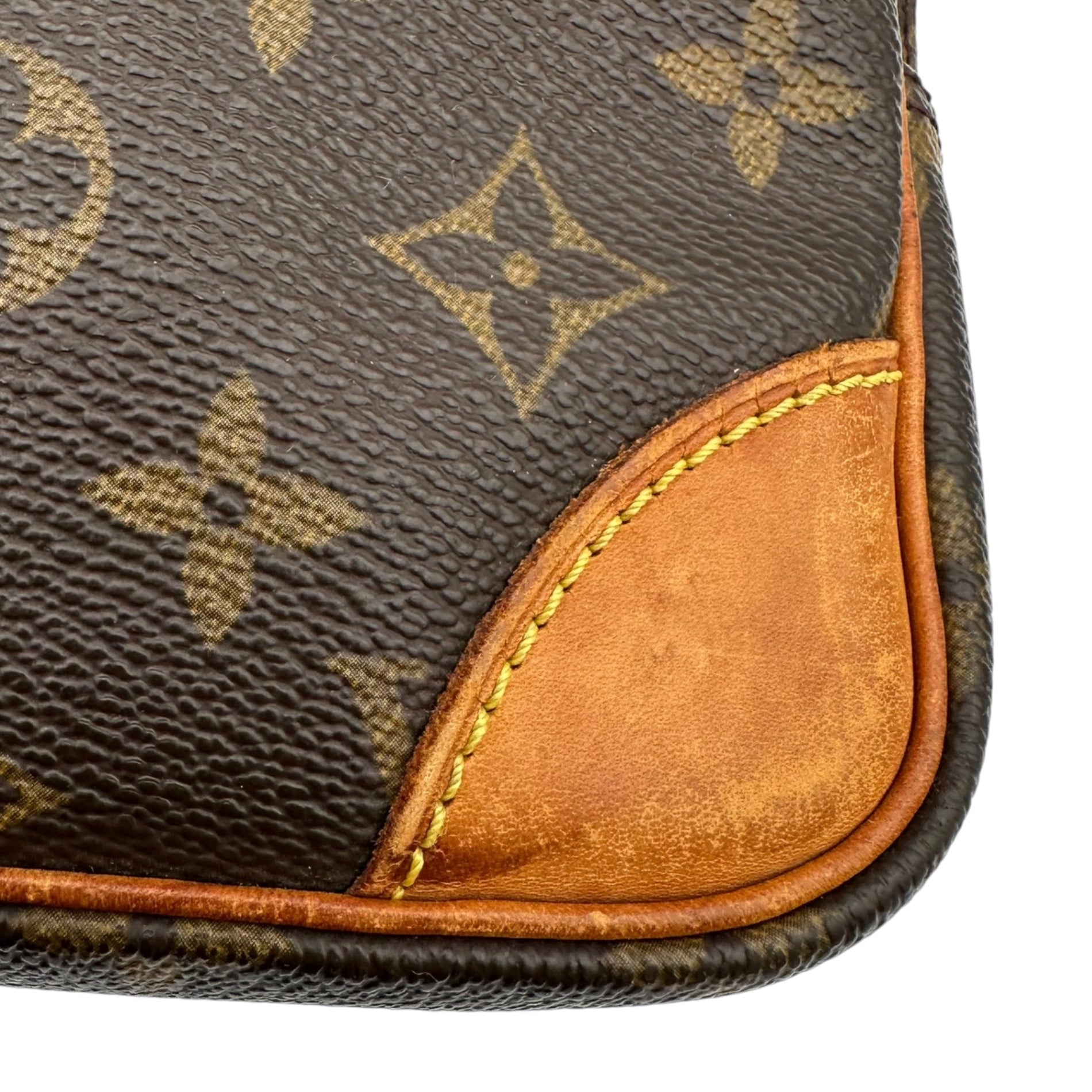 LOUIS VUITTON(ルイヴィトン) 2000's Amazon Monogram Shoulder Pouch アマゾン モノグラム ショルダー ポーチ バッグ M45236 ブラウン 製造番号:AR0090