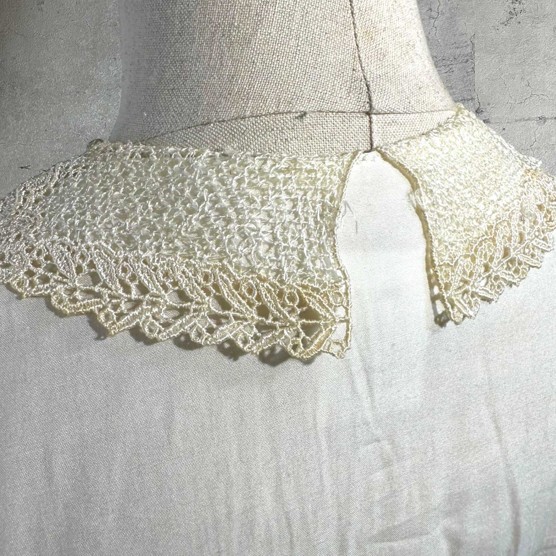 Euro vintage(ヨーロッパヴィンテージ) 50's~ beige_round collar with lace short sleeve blouse レース襟の半袖ブラウス 2(M~L程度) ベージュ