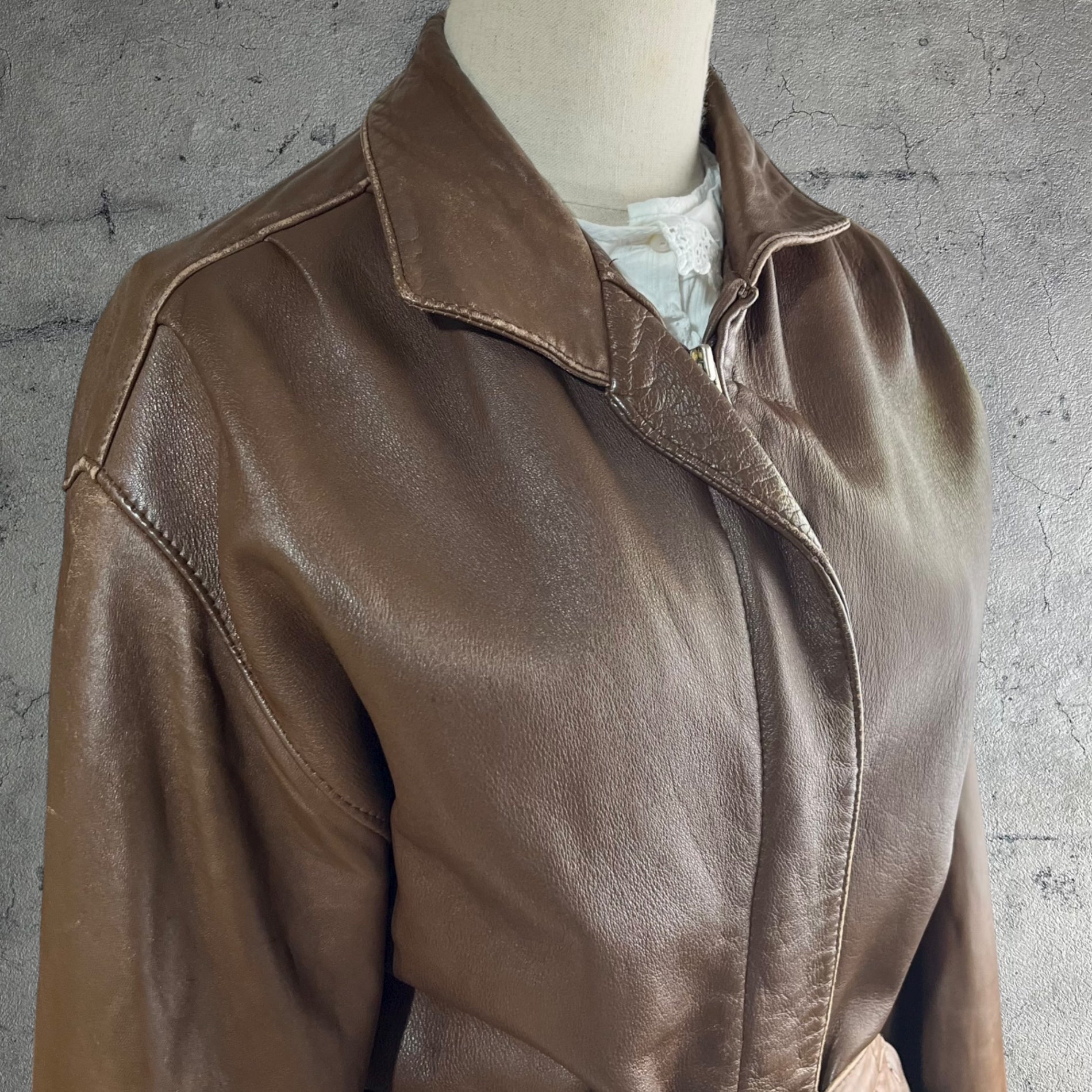 Euro vintage(ヨーロッパヴィンテージ) brown leather front ribbon design jacket フロントリボン付きブラウンレザージャケット 表記無し(M~L程度) ブラウン
