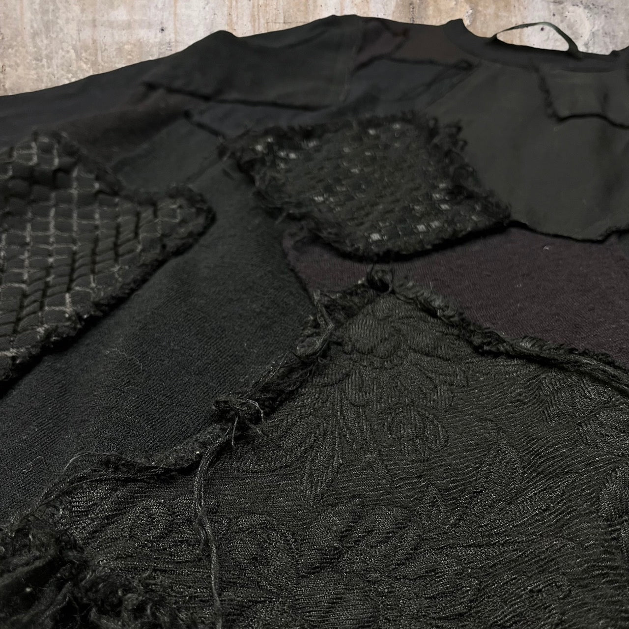 COMME des GARCONS JUNYA WATANABE(コムデギャルソンジュンヤワタナベ) 02AW patchwork wool full cut and sew/パッチワークウール縮絨後染めカットソー JG-T016 FREE ブラック AD2002 最初期