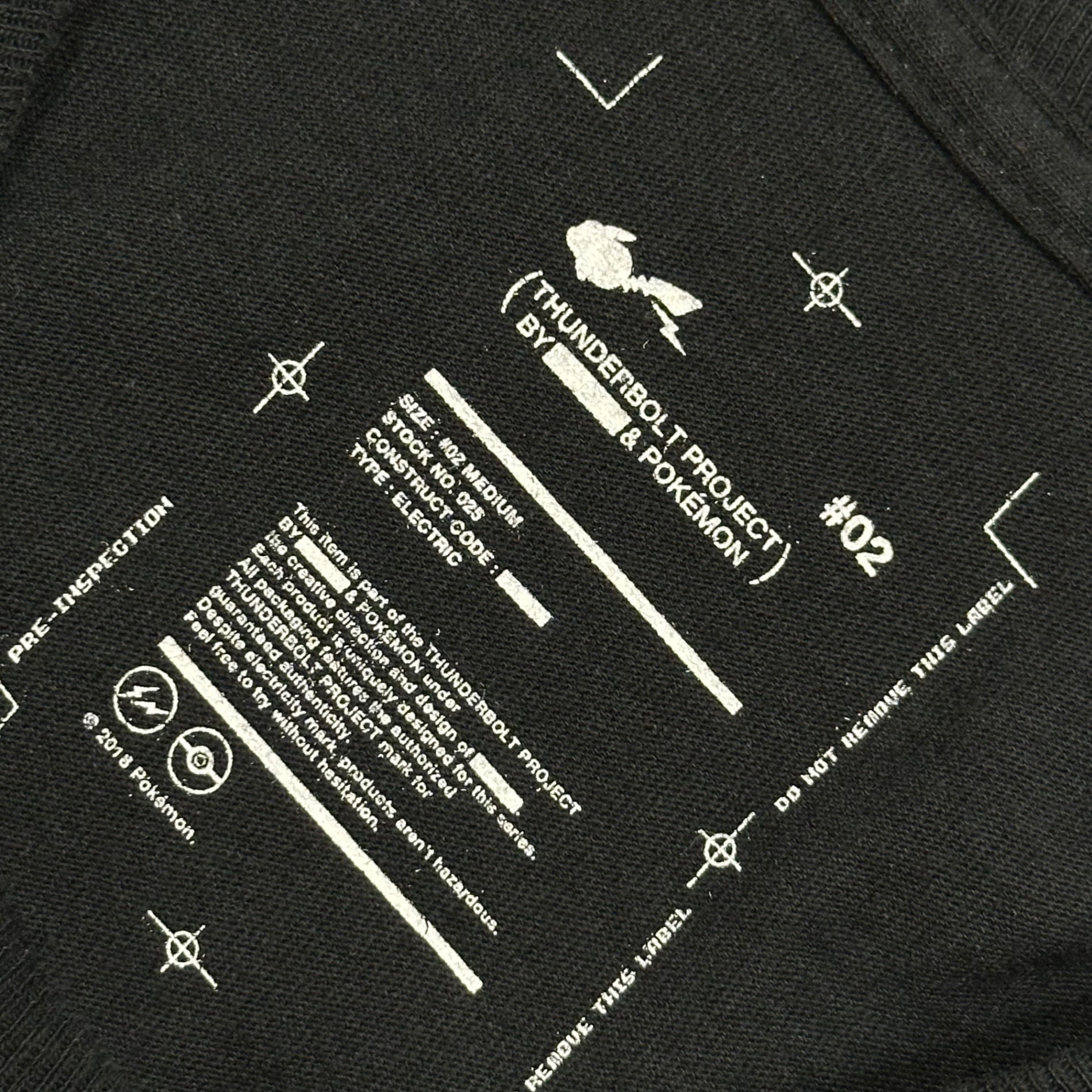 FRAGMENT DESIGN THUNDERBOLT PROJECT 2018FW Thunderbolt Project by Fragment and Pokémon Logo Long Sleeve T-Shirt サンダーボルト プロジェクト バイ フラグメント アンド ポケモン ロゴ ロング スリーブ Tシャツ 18-002-02 2(M程度) ブラック×ホワイト