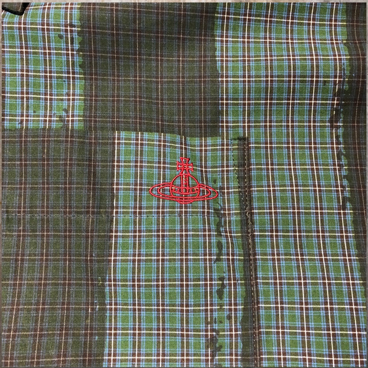 Vivienne Westwood RED LABEL(ヴィヴィアンウエストウッドレッドレーベル) オーブロゴオーバーサイズカモフラチェックシャツ 17-12-831001 00(FREE) グリーン