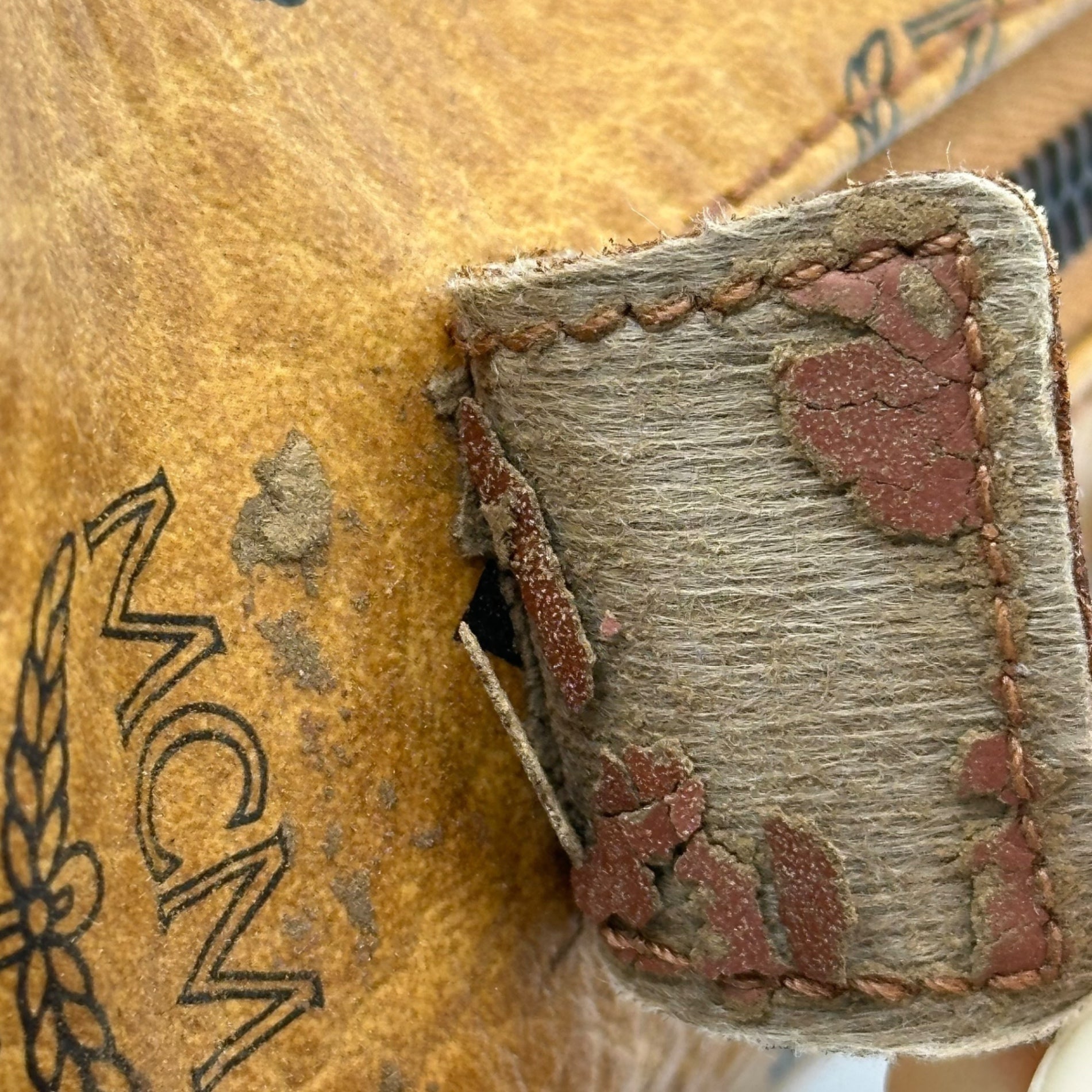 MCM(エムシーエム) 2way Shoulder Mini Boston Bag ショルダー ミニ ボストン バッグ ブラウン ririジップ