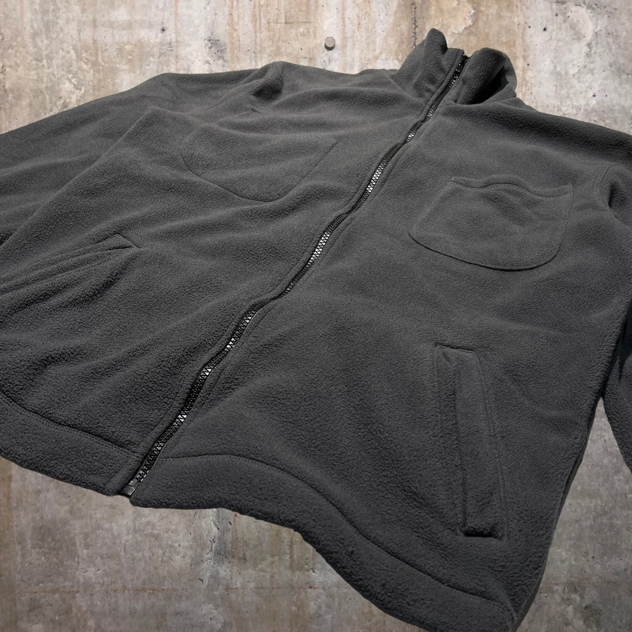 COMME des GARCONS HOMME PLUS(コムデギャルソンオムプリュス) 05SSバックロゴプリントフリースジャケット PO-T058 L グレー AD2004