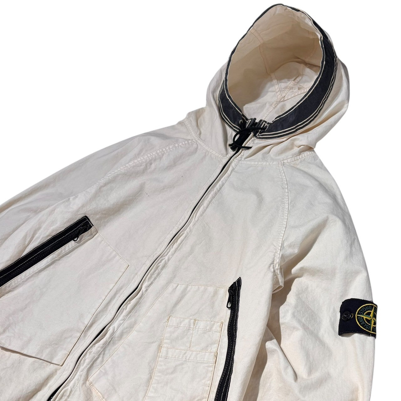 STONE ISLAND(ストーンアイランド) 06SS Cotton Hooded Gimmick Pocket Jacket コットン フーデッド ギミック ポケット ジャケット 4415M239 M アイボリー×ブラック 00's マウンテンパーカー