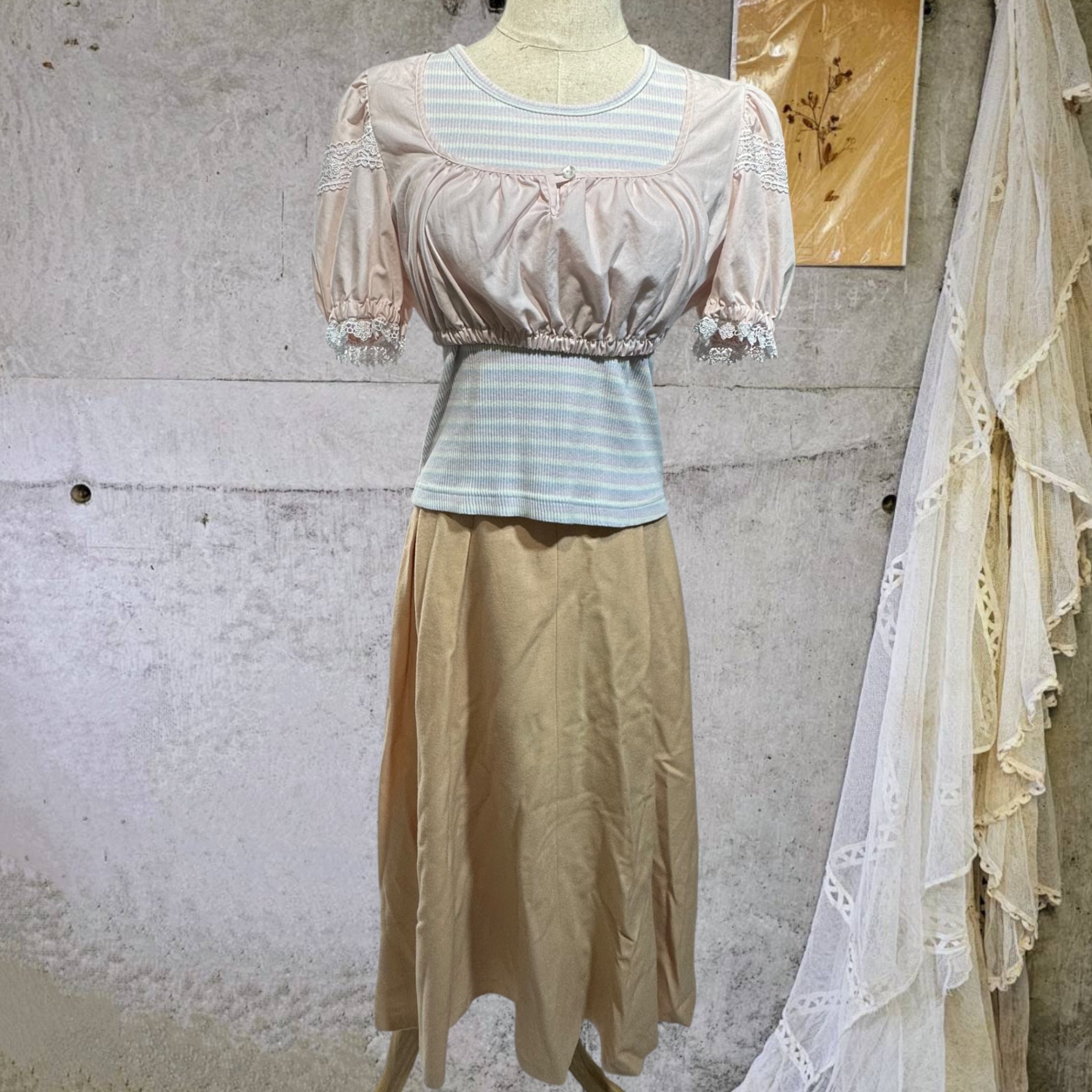 VINTAGE(ヴィンテージ) puff sleeve shortblouse パフスリーブなショートブラウス 後染め ピンク