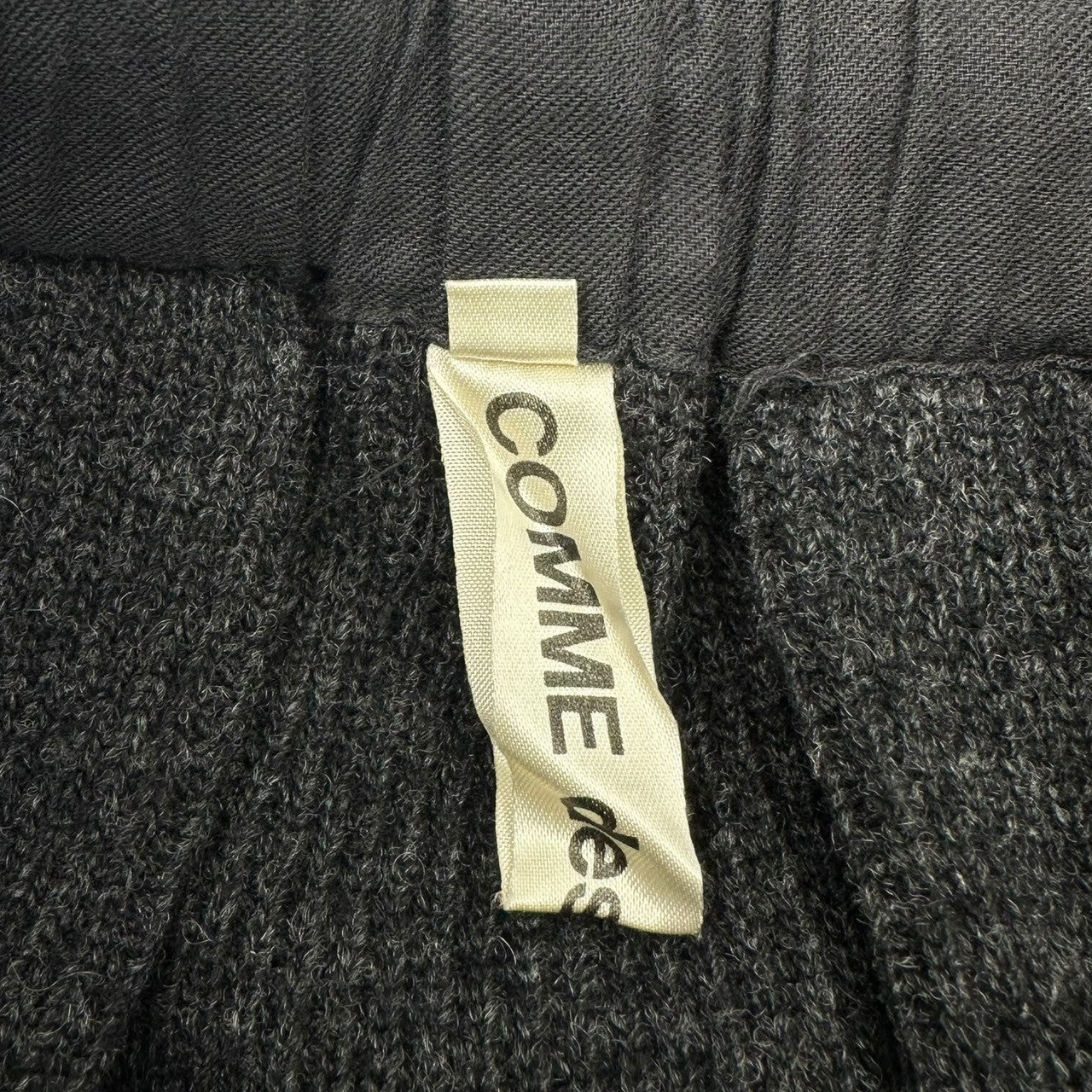 COMME des GARCONS(コムデギャルソン) 02AW Vintage Pants style design wool nylon open cut long flared skirt パンツ風 デザイン ウール ナイロン 切りっ放し ロング フレア スカート GG-S049 M グレー AD2002