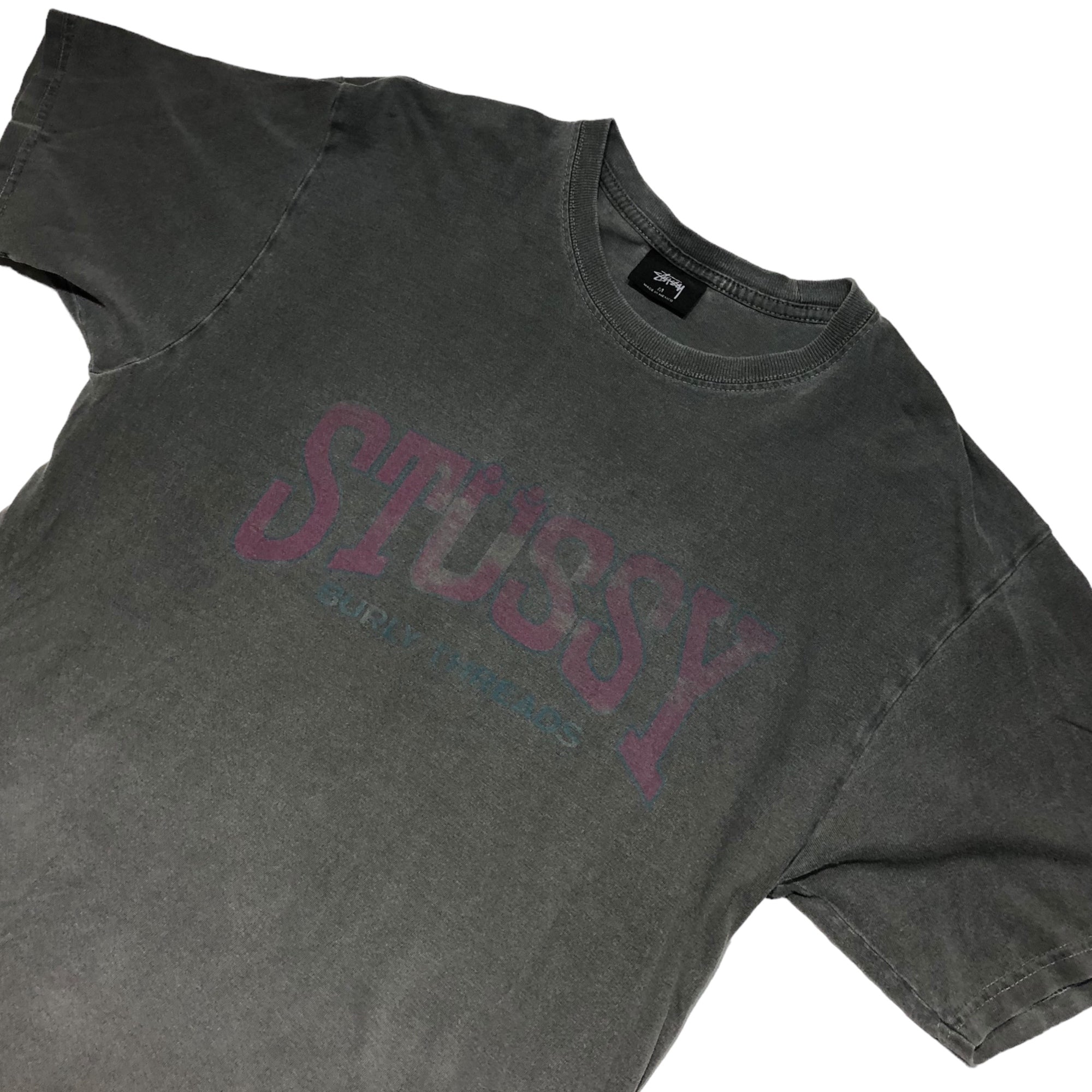 STUSSY(ステューシー) "SUPPLY THREADS" printed T-shirt ロゴ プリント Tシャツ M グレー