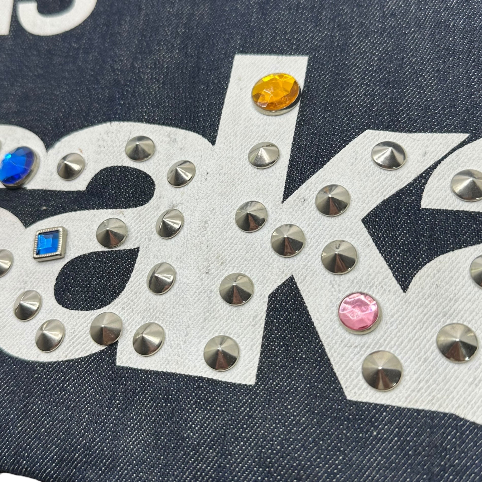 COMME des GARCONS(コムデギャルソン) ”OSAKA” Limited Edition Jewel Denim Tote Bag 大阪 路面店 オープン記念 限定 ビジュー デニム トート バッグ インディゴ