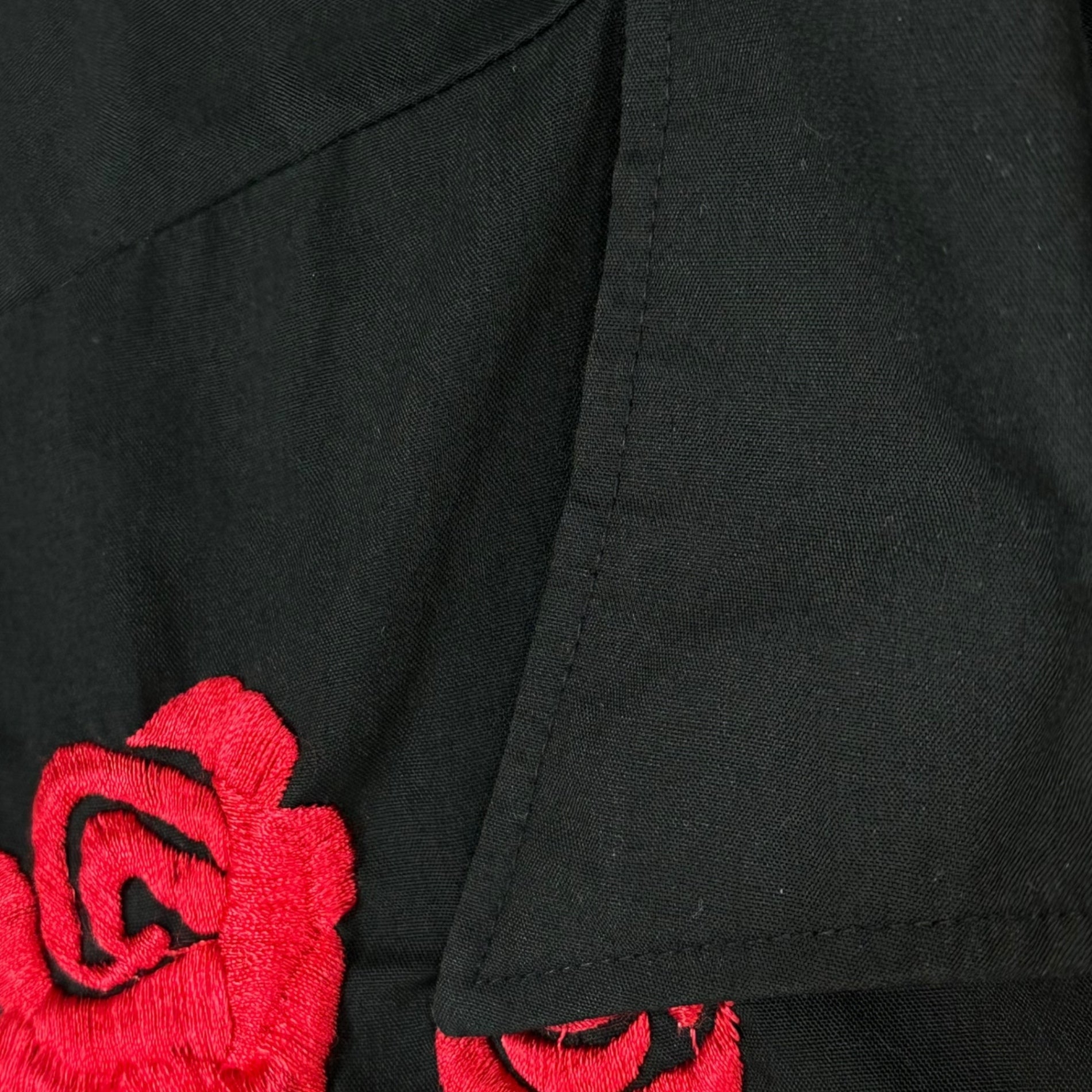 VINTAGE(ヴィンテージ) 90's Rose Embroidered Western Shirt 90年代 薔薇 刺繍 ウエスタンシャツ M ブラック×レッド