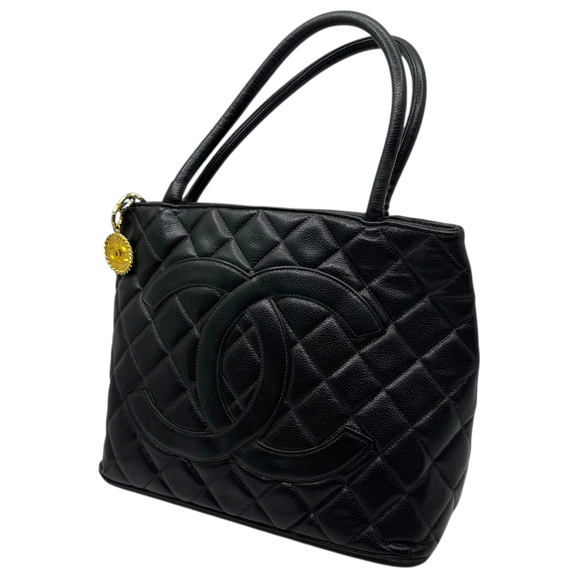 CHANEL(シャネル) 2000’s Reissue Tote Bag - Caviar Skin 復刻 トート バッグ - キャビア スキン ブラック 6****** ハンド ココマーク チャーム
