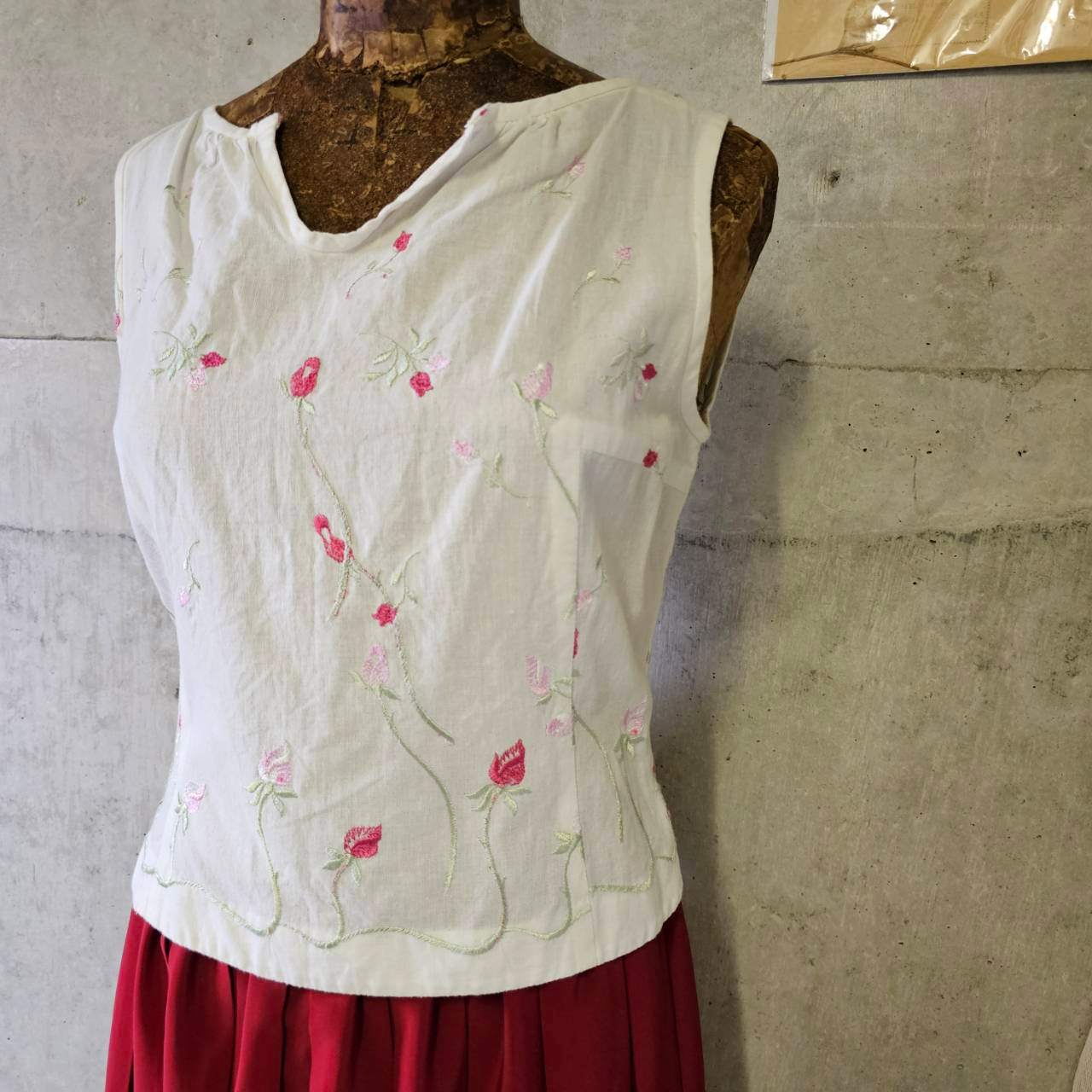 vintage(ヴィンテージ) 60's~ botanical stich vest ボタニカル刺繍ベスト 9(S~Mサイズ程度) ホワイト(刺繍:グリーン×ピンク)