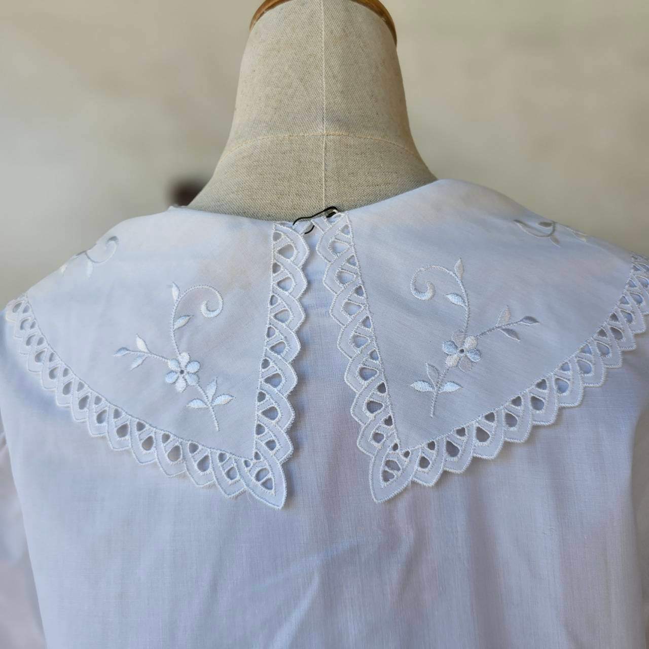 vintage(ヴィンテージ) 80'~90's big lace collar shortsleeve puffblouse 大きなレース衿の半袖パフスリーブブラウス 表記無し(M~Lサイズ程度) ホワイト デザインボタン