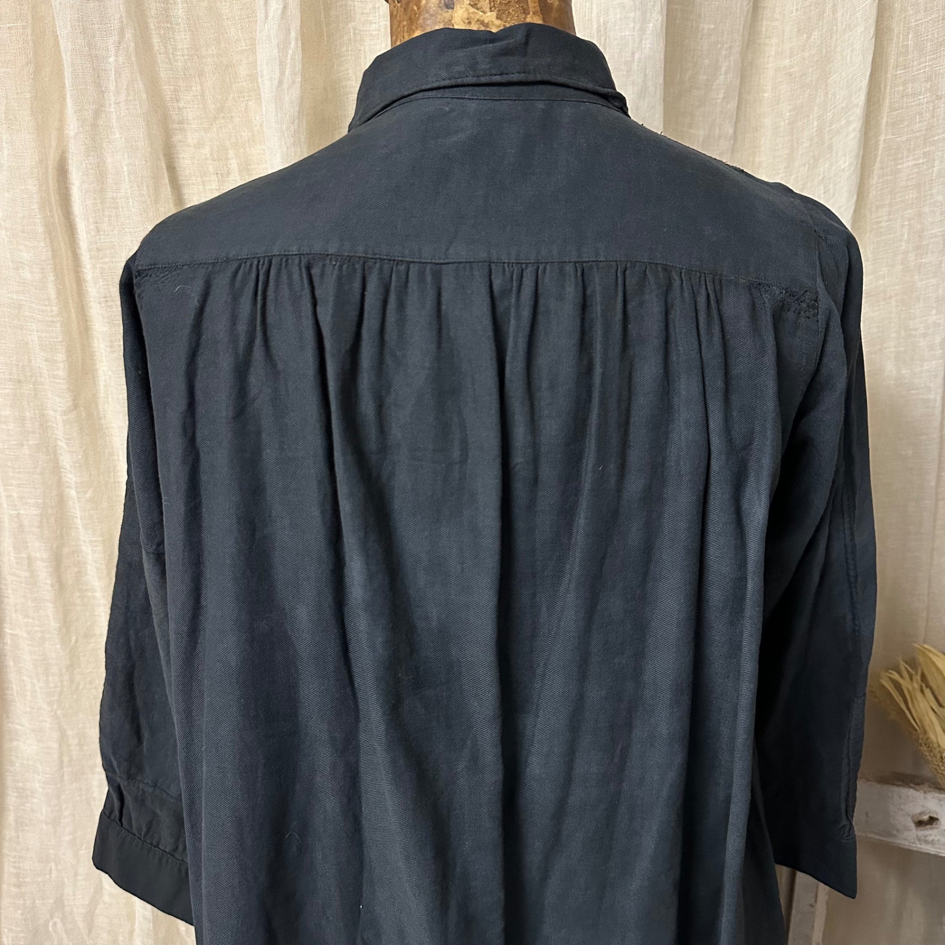 Euro Vintage(ヨーロッパヴィンテージ) Slowly_20's cotton gathered shirt dress/コットンギャザーシャツワンピース 後染め加工リメイク 表記なし(Mサイズ程度) ブラック