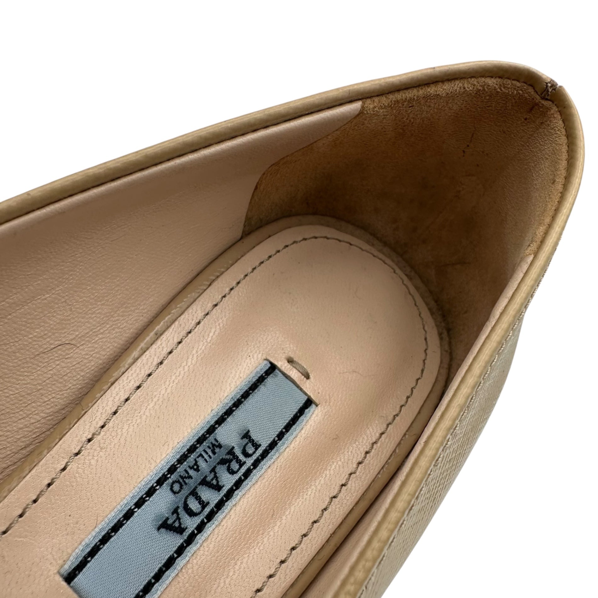 PRADA(プラダ) Patent Saffiano Leather Pumps パテント サフィアーノレザー パンプス 37 1/2 ベージュ