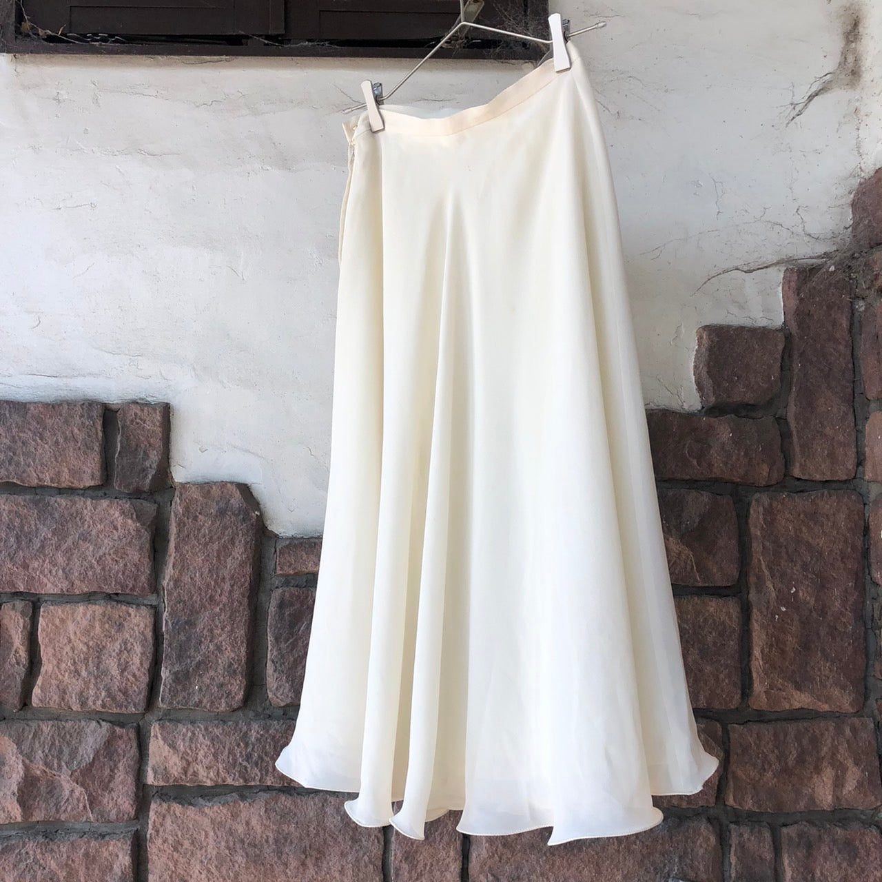 Euro Vintage(ヨーロッパヴィンテージ) Yure_風の膝丈スカート 表記なし(Lサイズ程度) ホワイト