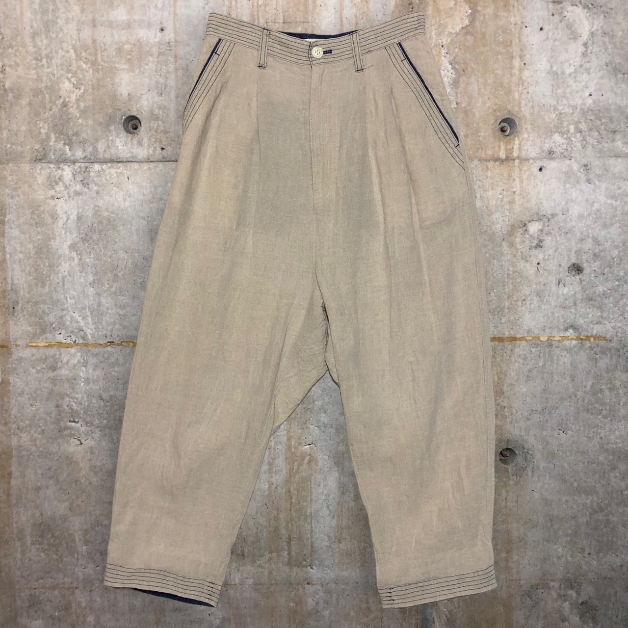 COMME des GARCONS JUNYA WATANABE(コムデギャルソンジュンヤワタナベ) 1タックテーパードリネンパンツ サイズ表記切れ ベージュ×パープル 品質表示タグ切り取り