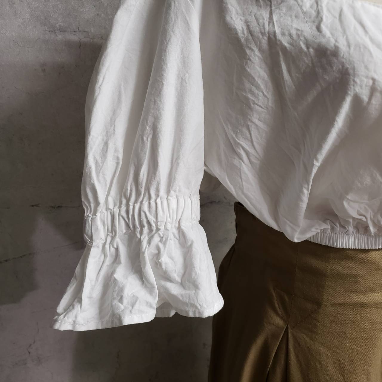 Vintage(ヴィンテージ) Edelnice フロントリボンショートブラウス 54(Mサイズ程度) ホワイト