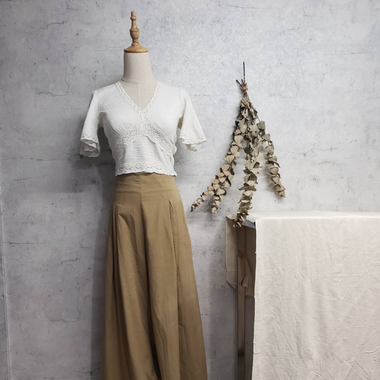 Euro Vintage(ヨーロッパヴィンテージ) Shirushi_レースショート丈カットソー 40(Mサイズ程度) ホワイト