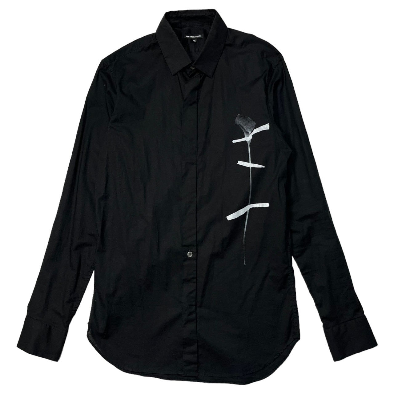 ANN DEMEULEMEESTER(アンドゥムルメステール) Single flower one point print dress shirt 一輪の花 ワンポイント プリント ドレスシャツ SIZE XS ブラック×ホワイト