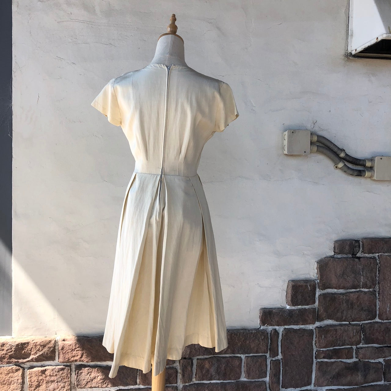 Euro Vintage(ヨーロッパヴィンテージ) Canvas_無垢なワンピース 表記なし(Mサイズ程度) ベージュ