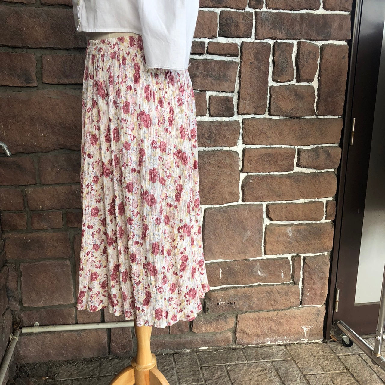 Euro Vintage(ヨーロッパヴィンテージ) Soyogi_プリーツ花柄スカート 表記なし(FREEサイズ) ピンク