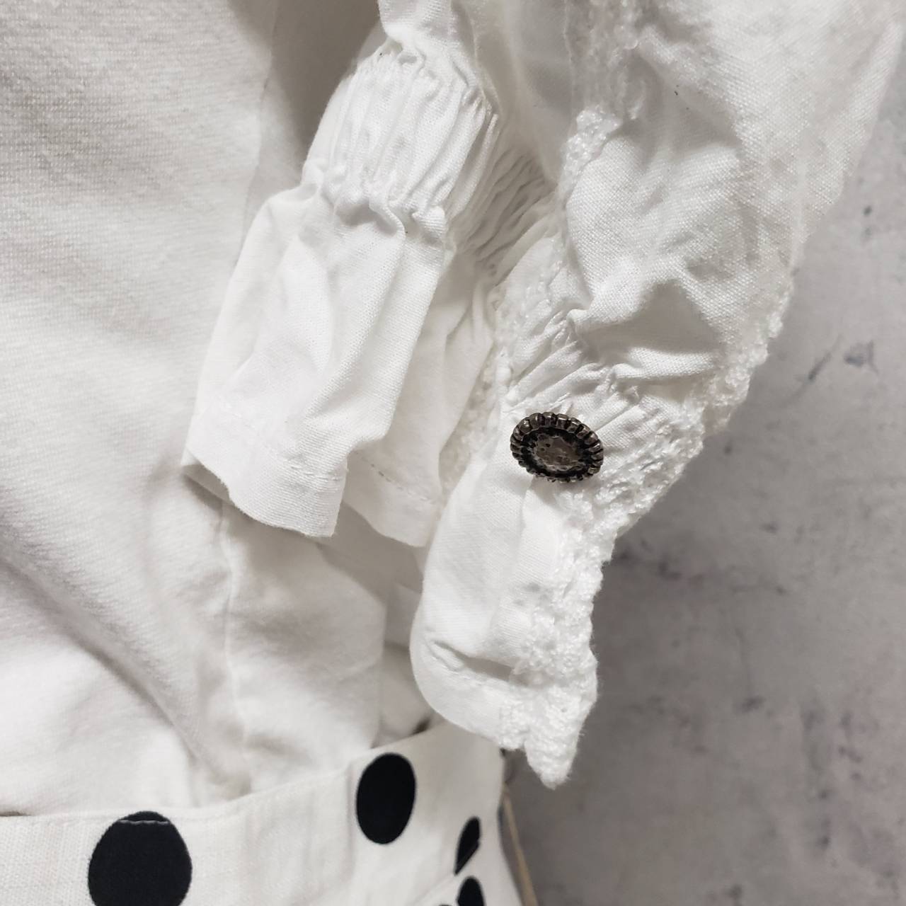 Vintage(ヴィンテージ) 旅するボタンのカットレーストップス 38(Mサイズ程度) ホワイト