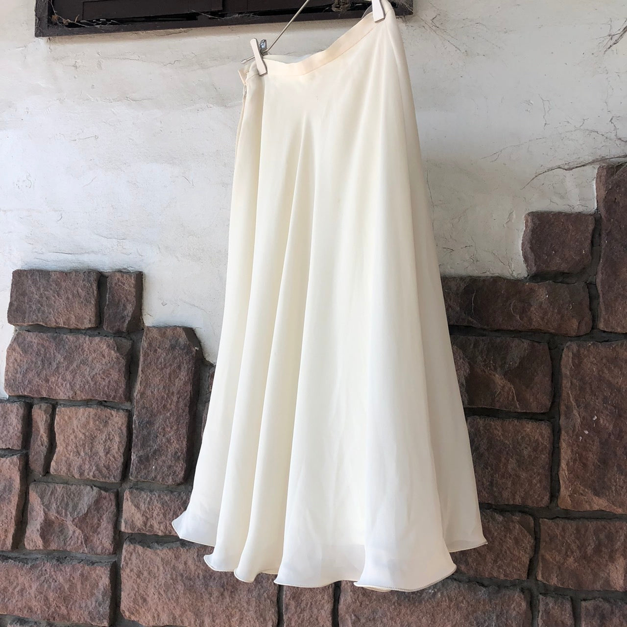 Euro Vintage(ヨーロッパヴィンテージ) Yure_風の膝丈スカート 表記なし(Lサイズ程度) ホワイト