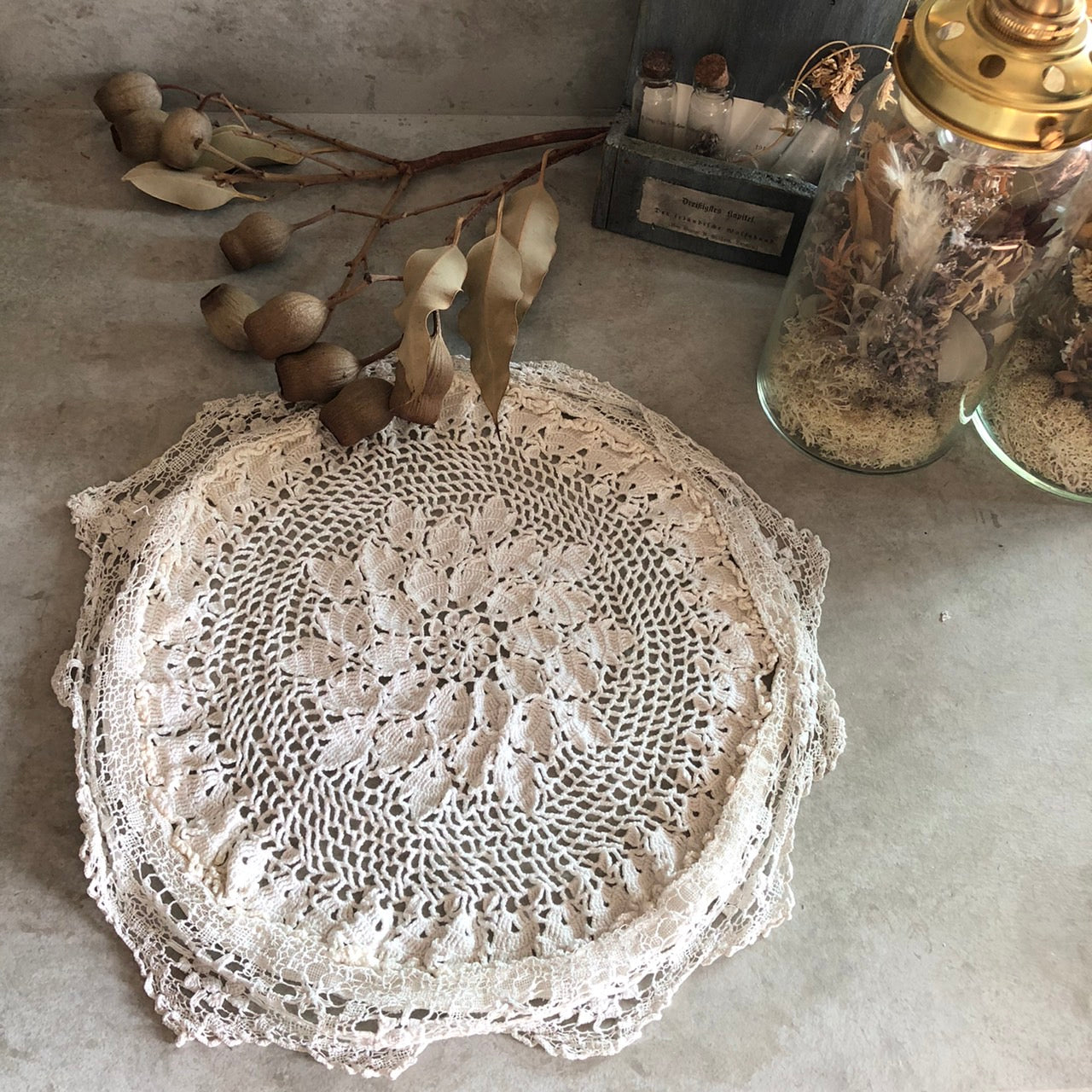 Vintage(ヴィンテージ) What_ラウンドパッチワークレース生地 ベージュ