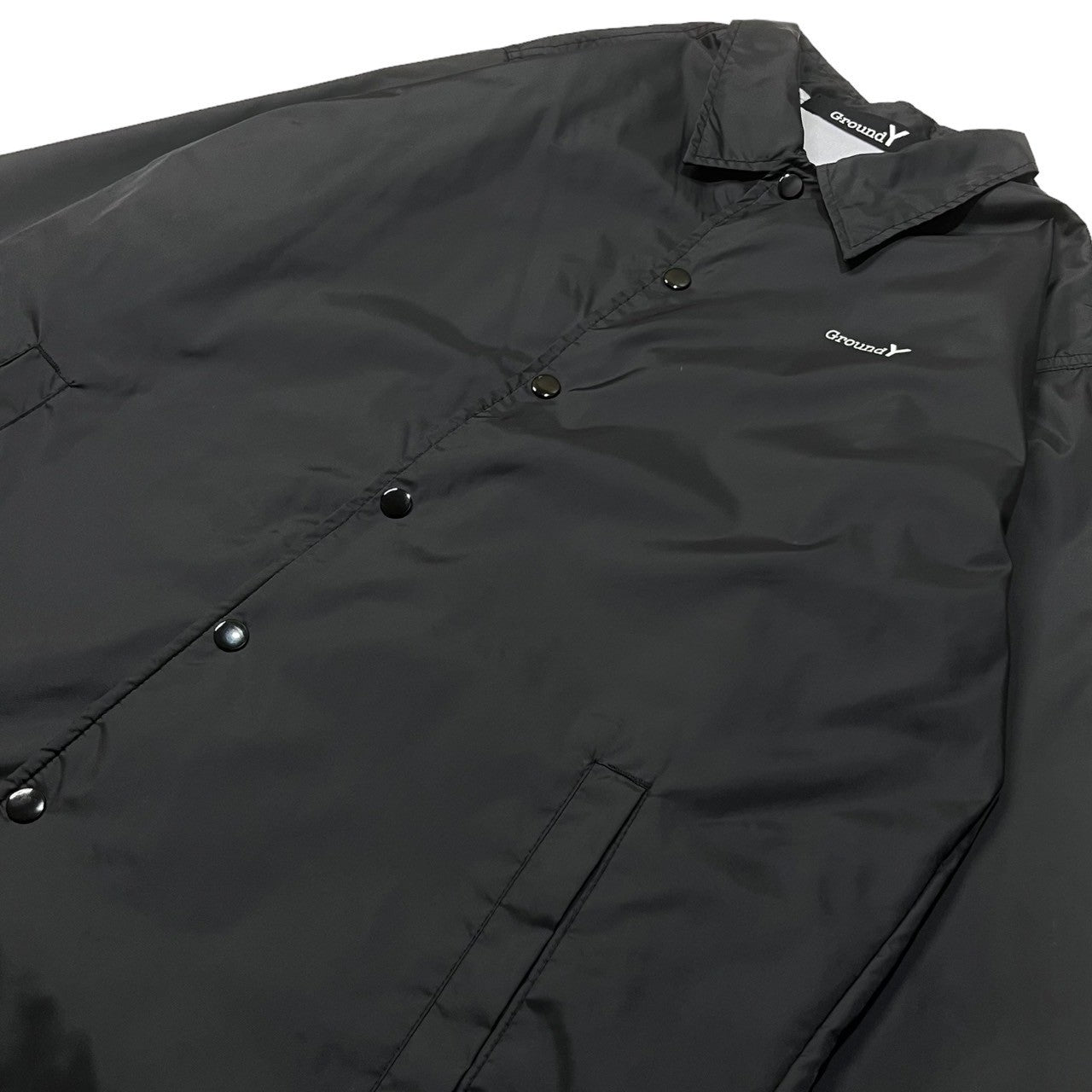 Ground Y(グラウンドワイ) Veste COACH "Y" GRAPHIC NYLON TAFFETA JACKET Yグラフィック コーチジャケット GA-J54-600 SIZE 3(L) ブラック×ホワイト