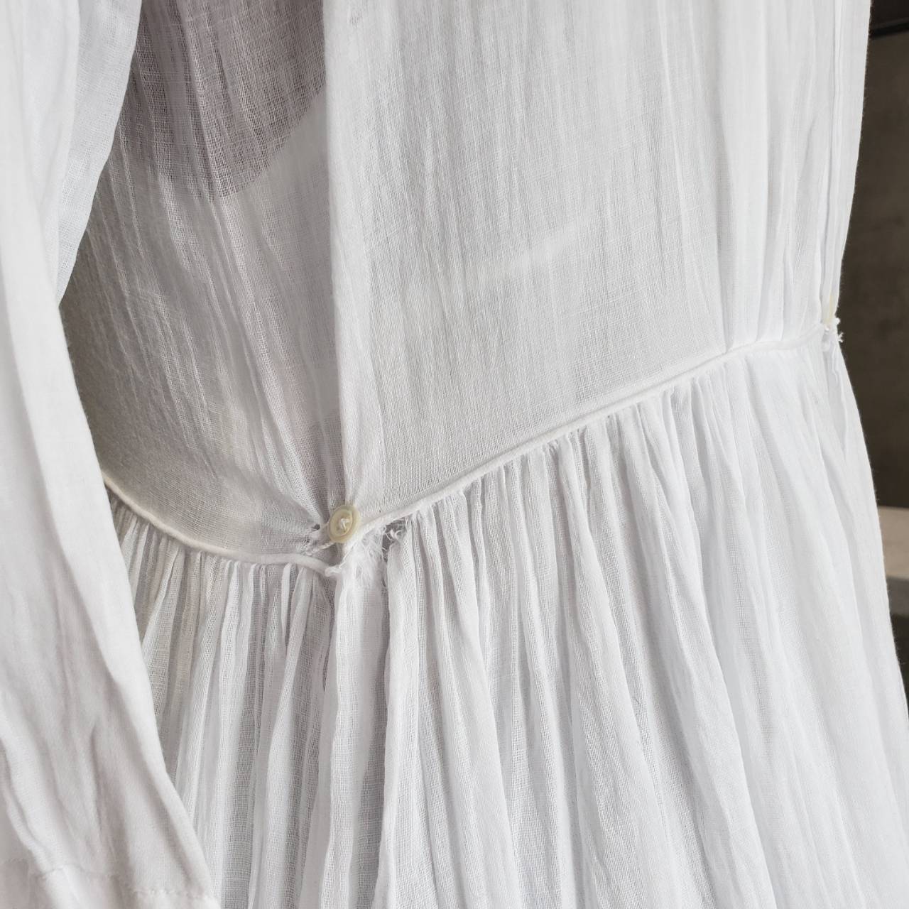 Euro Vintage(ヨーロッパヴィンテージ) Shiro_予感を纏うロングワンピース 表記なし(Mサイズ程度) ホワイト