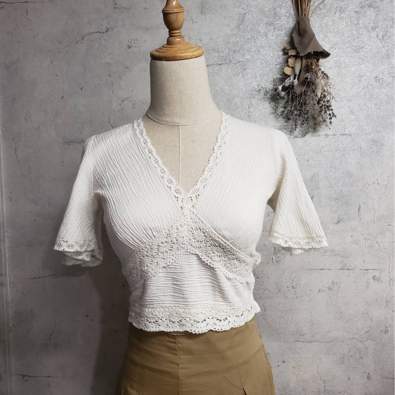 Euro Vintage(ヨーロッパヴィンテージ) Shirushi_レースショート丈カットソー 40(Mサイズ程度) ホワイト