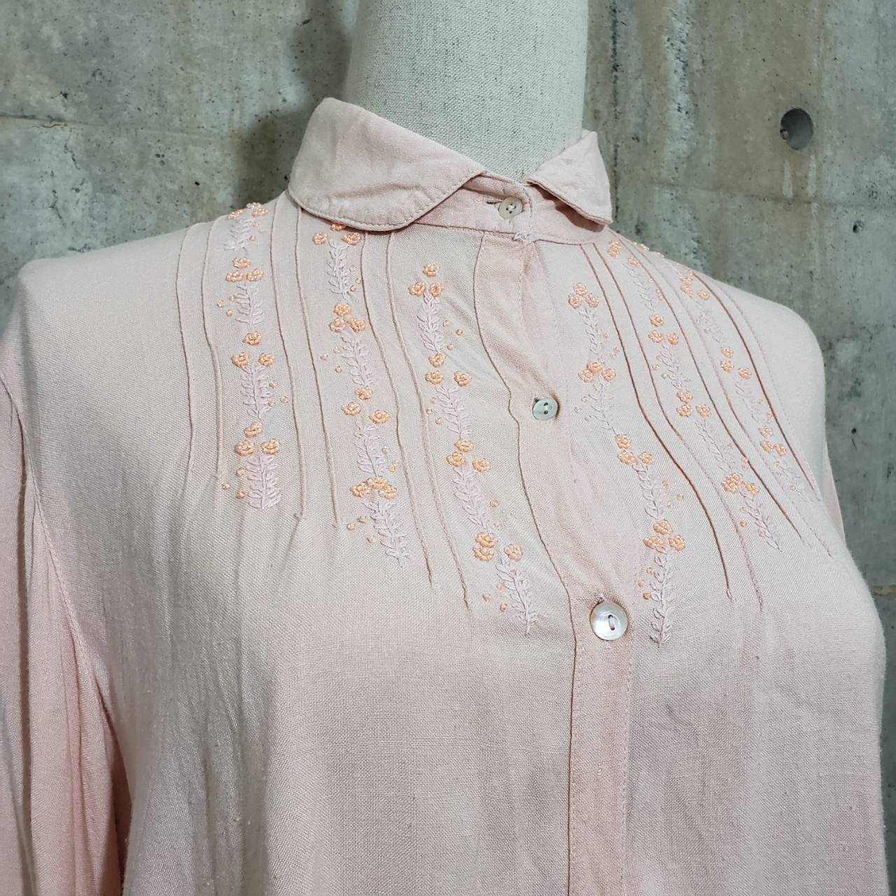 Euro Vintage(ヨーロッパヴィンテージ) Memory_ビジューシャツ 表記なし(Mサイズ程度) ピンク